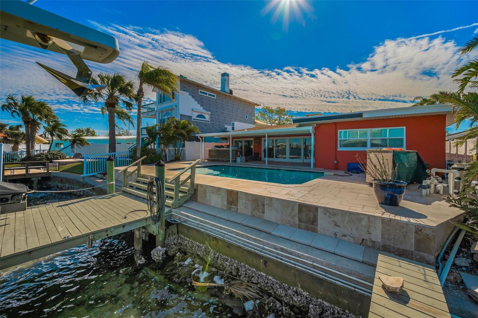 Listing photo id 73 for 366 La Hacienda Drive