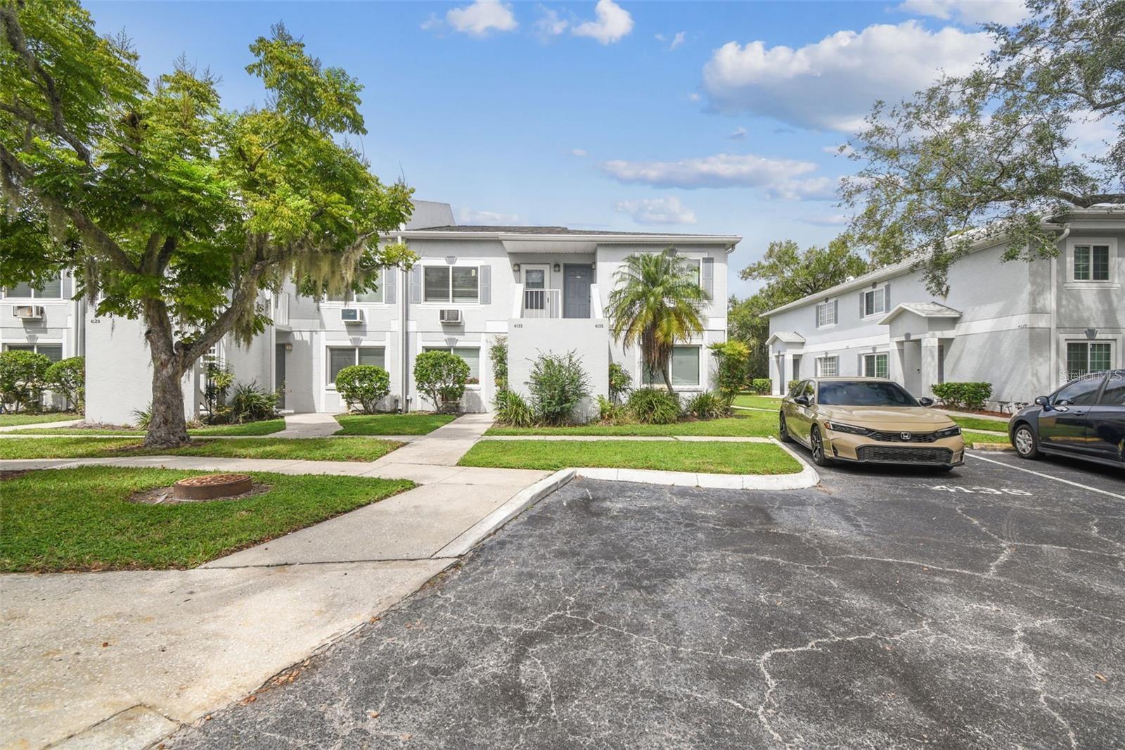 Details for 4131 Dolphin Drive 4131, TAMPA, FL 33617