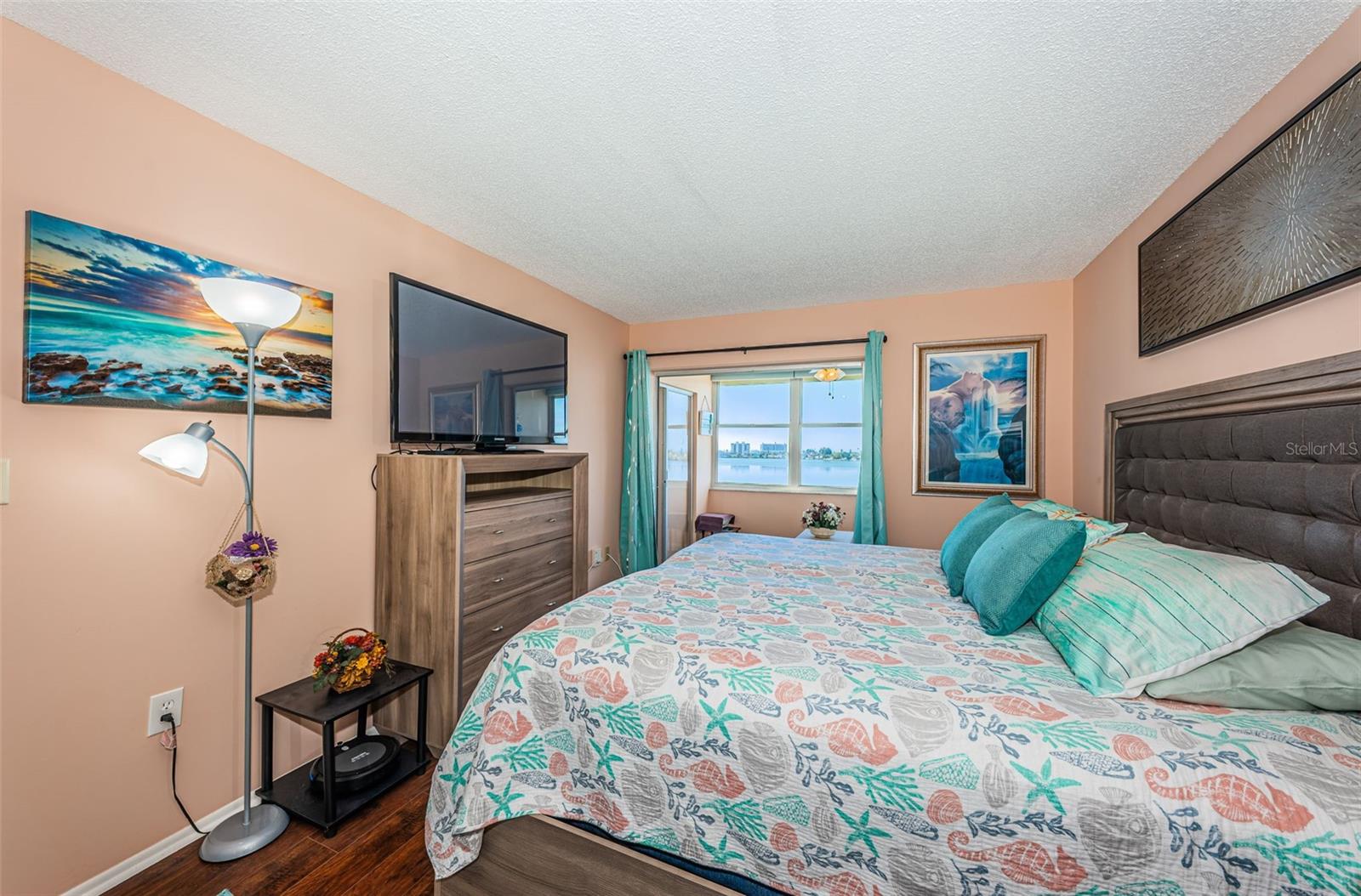 Image 30 of 64 For 4750 Cove Circle 605