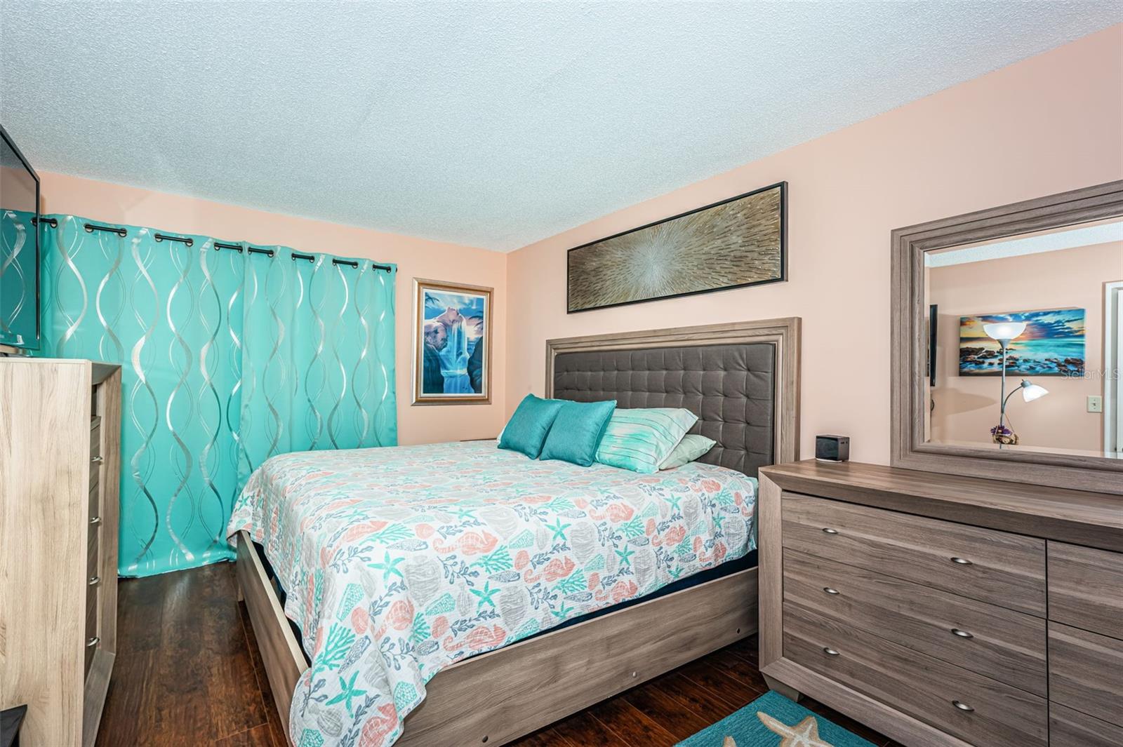 Image 34 of 64 For 4750 Cove Circle 605