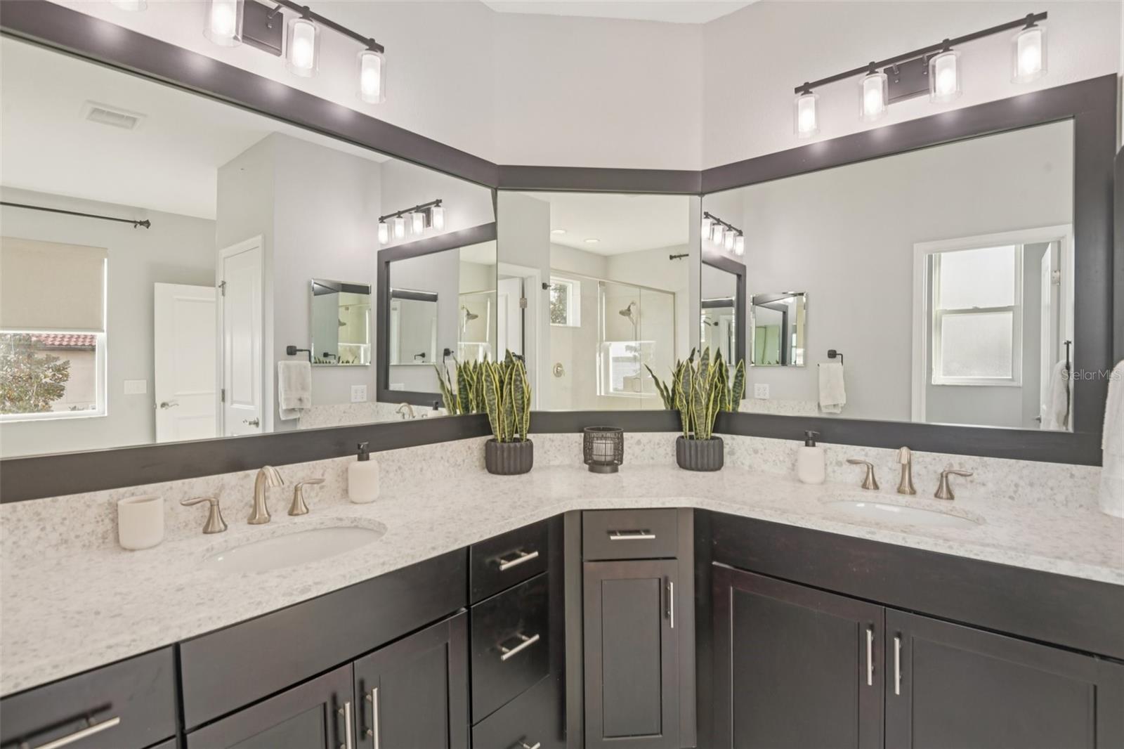 Image 21 of 45 For 1440 Keystone Ridge Circle