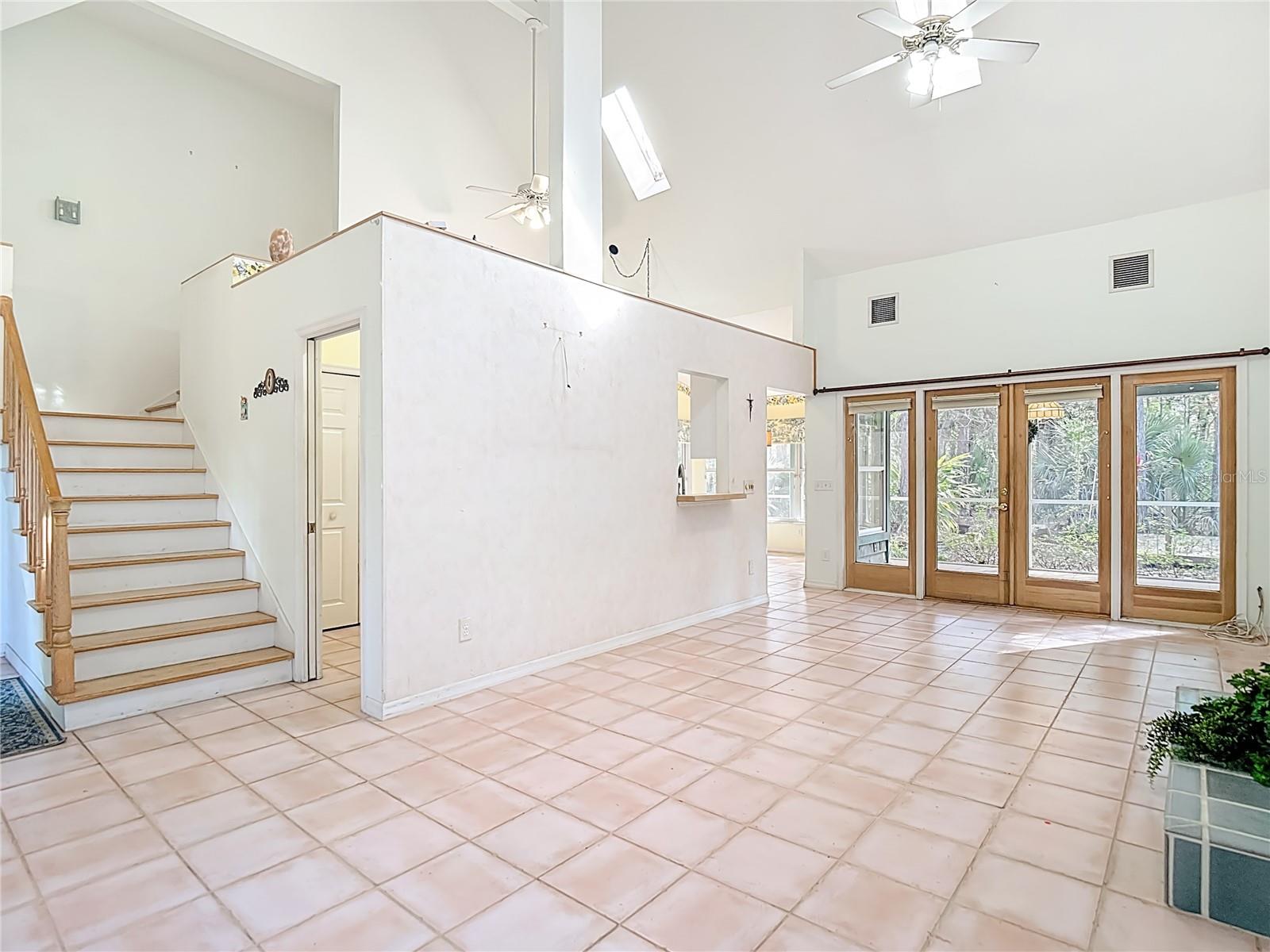 Image 12 of 51 For 27226 Black Hawk Drive