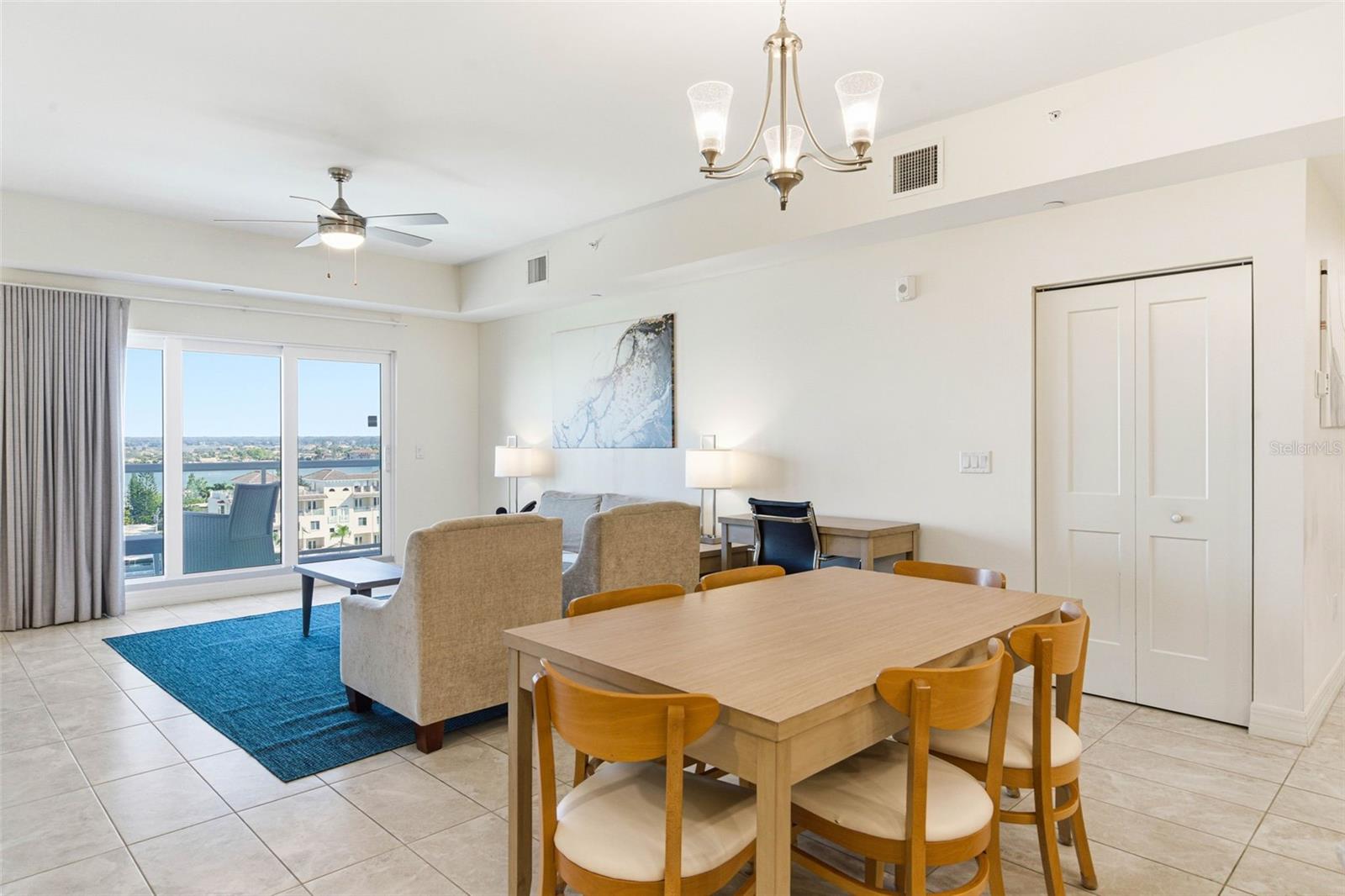 Image 8 of 46 For 24 Avalon Street 802