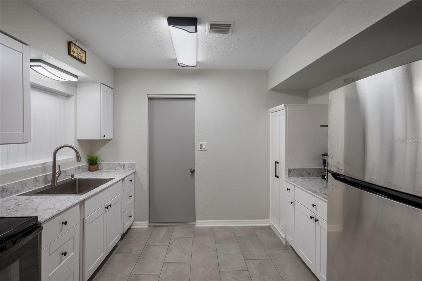 Image 21 of 46 For 7205 Morningstar Lane