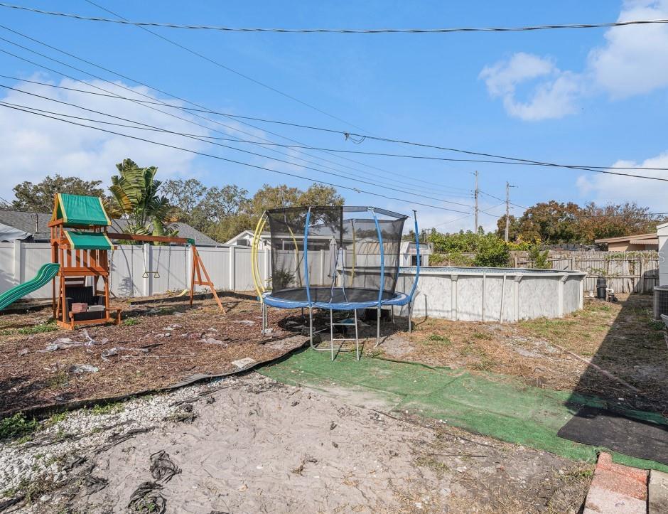 Image 19 of 20 For 6422 Rosewood Drive