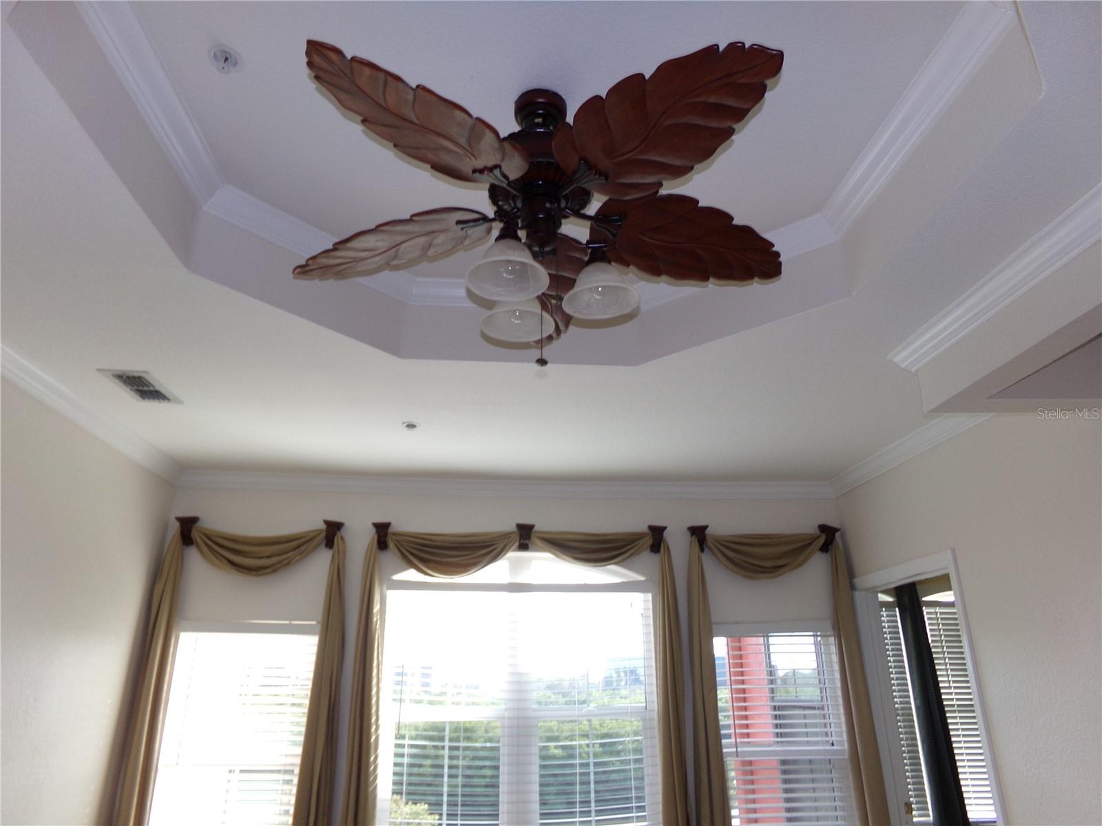 Image 18 of 72 For 2713 Via Murano 239