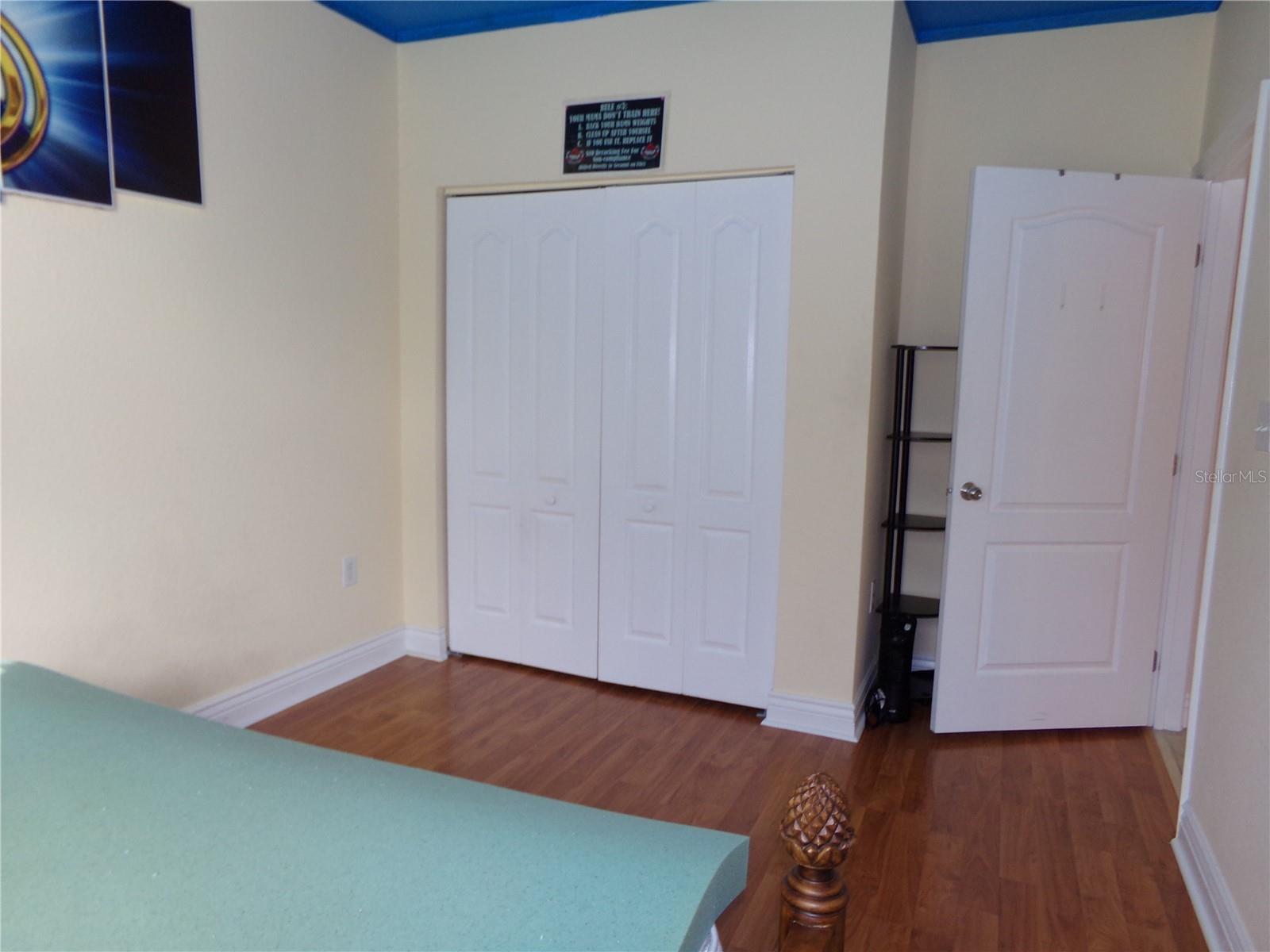 Image 56 of 72 For 2713 Via Murano 239