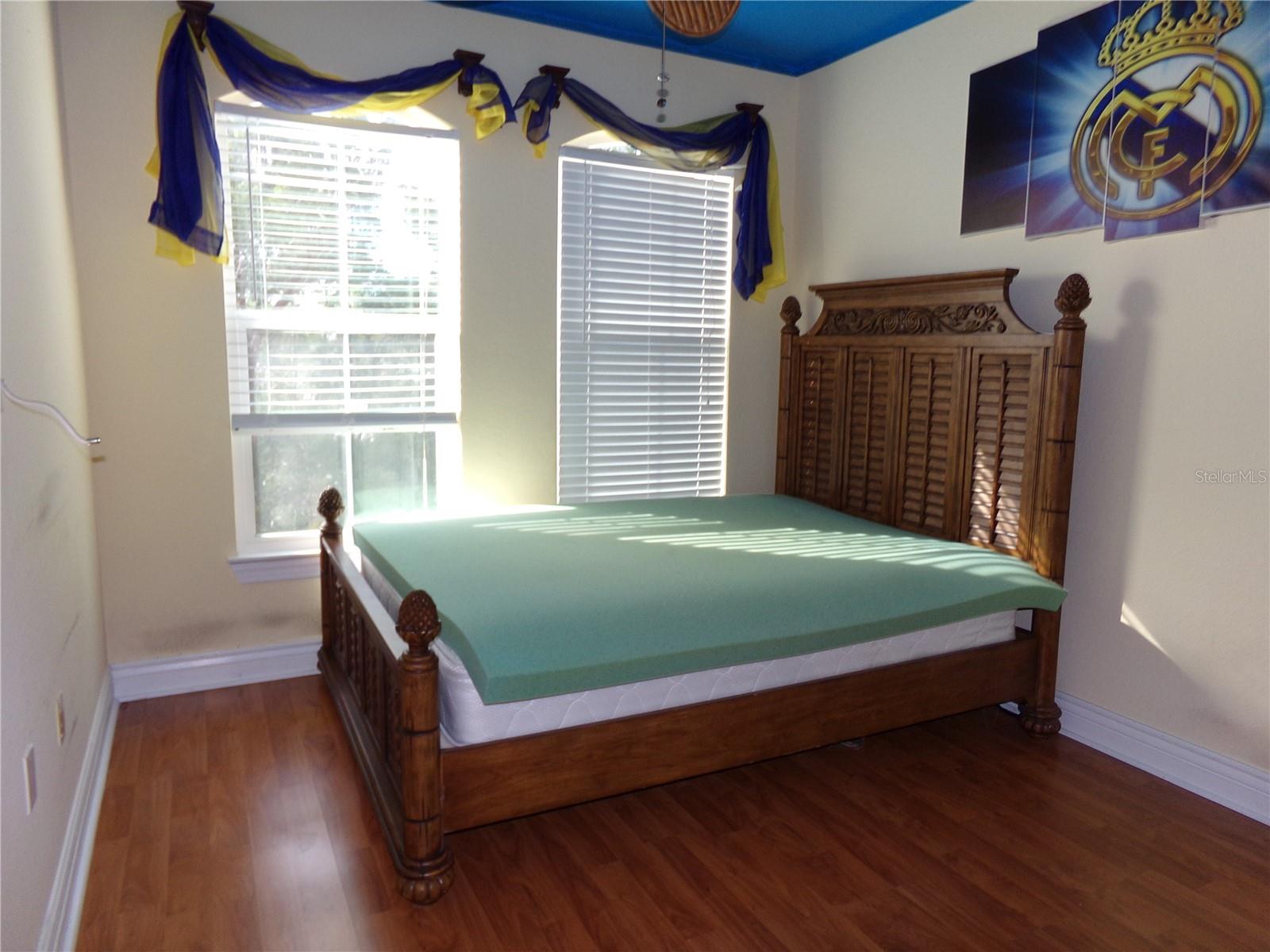 Image 57 of 72 For 2713 Via Murano 239