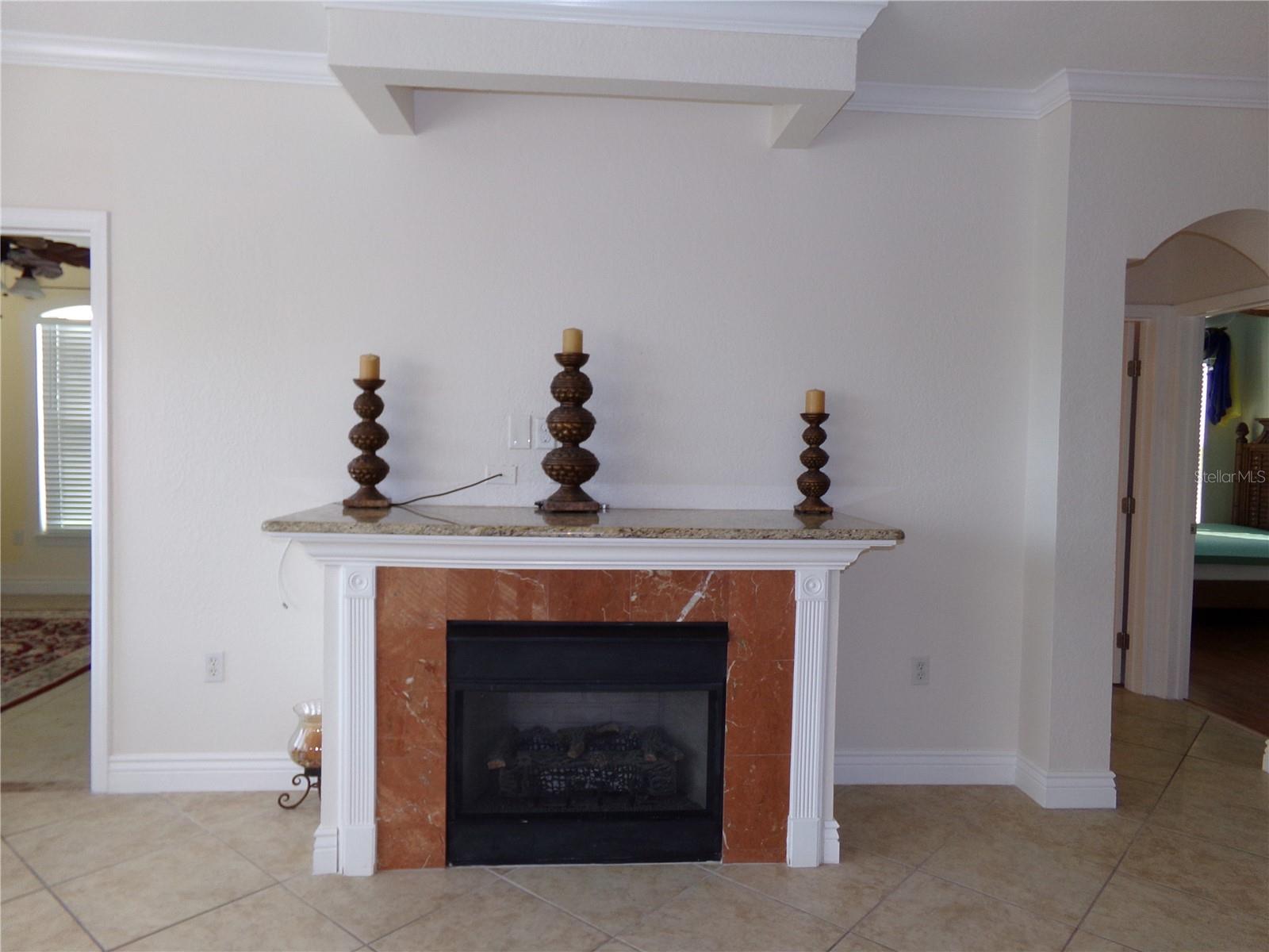 Image 9 of 72 For 2713 Via Murano 239