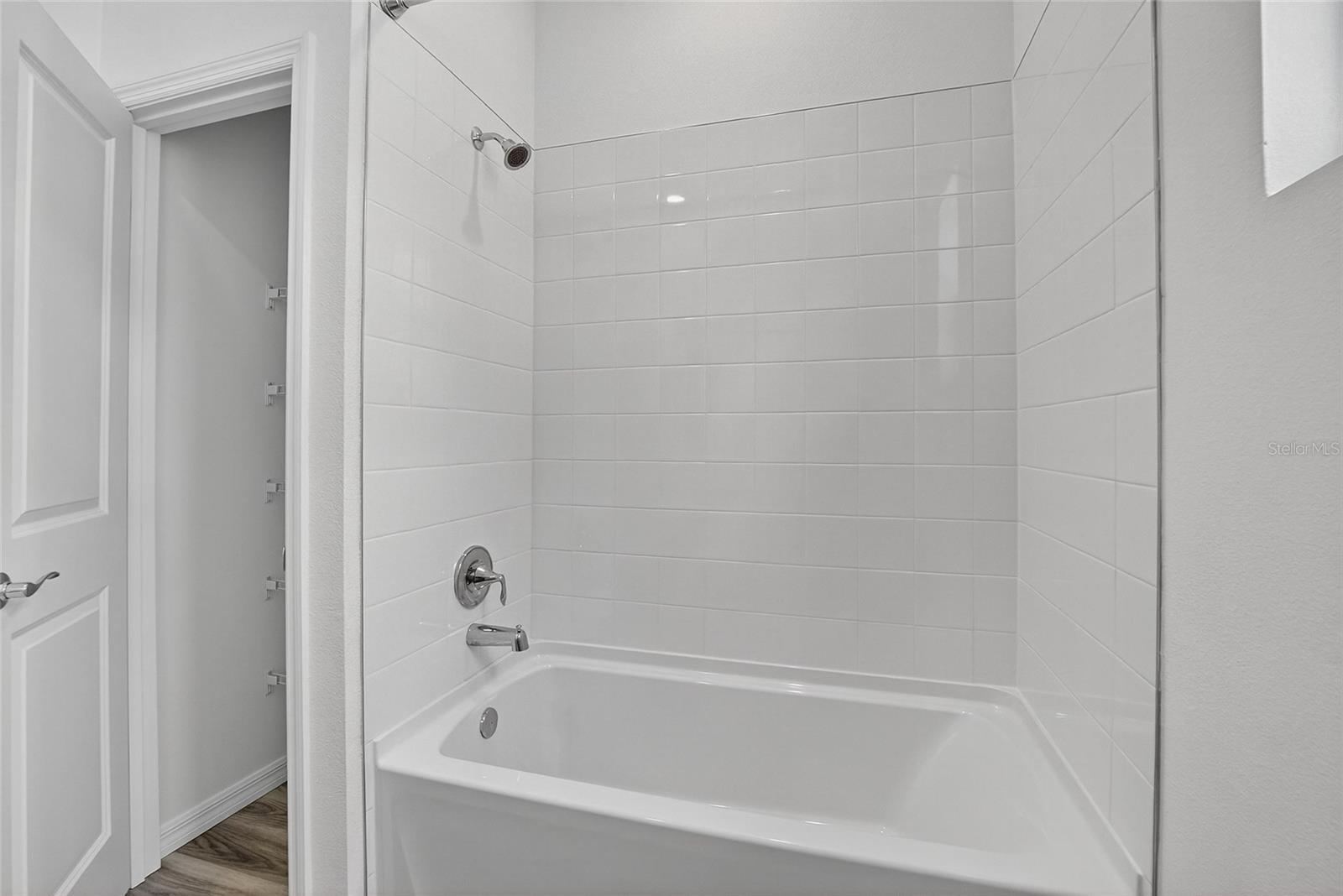 Image 36 of 75 For 4027 Westwood Fields Loop