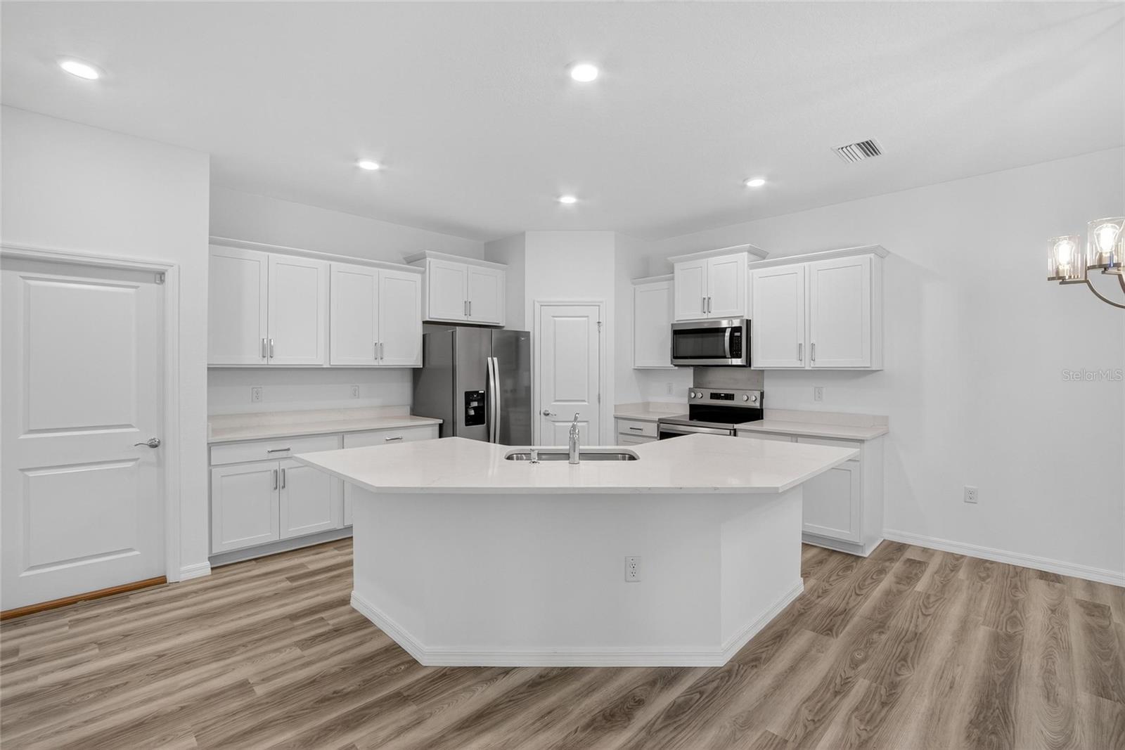 Image 6 of 75 For 4027 Westwood Fields Loop