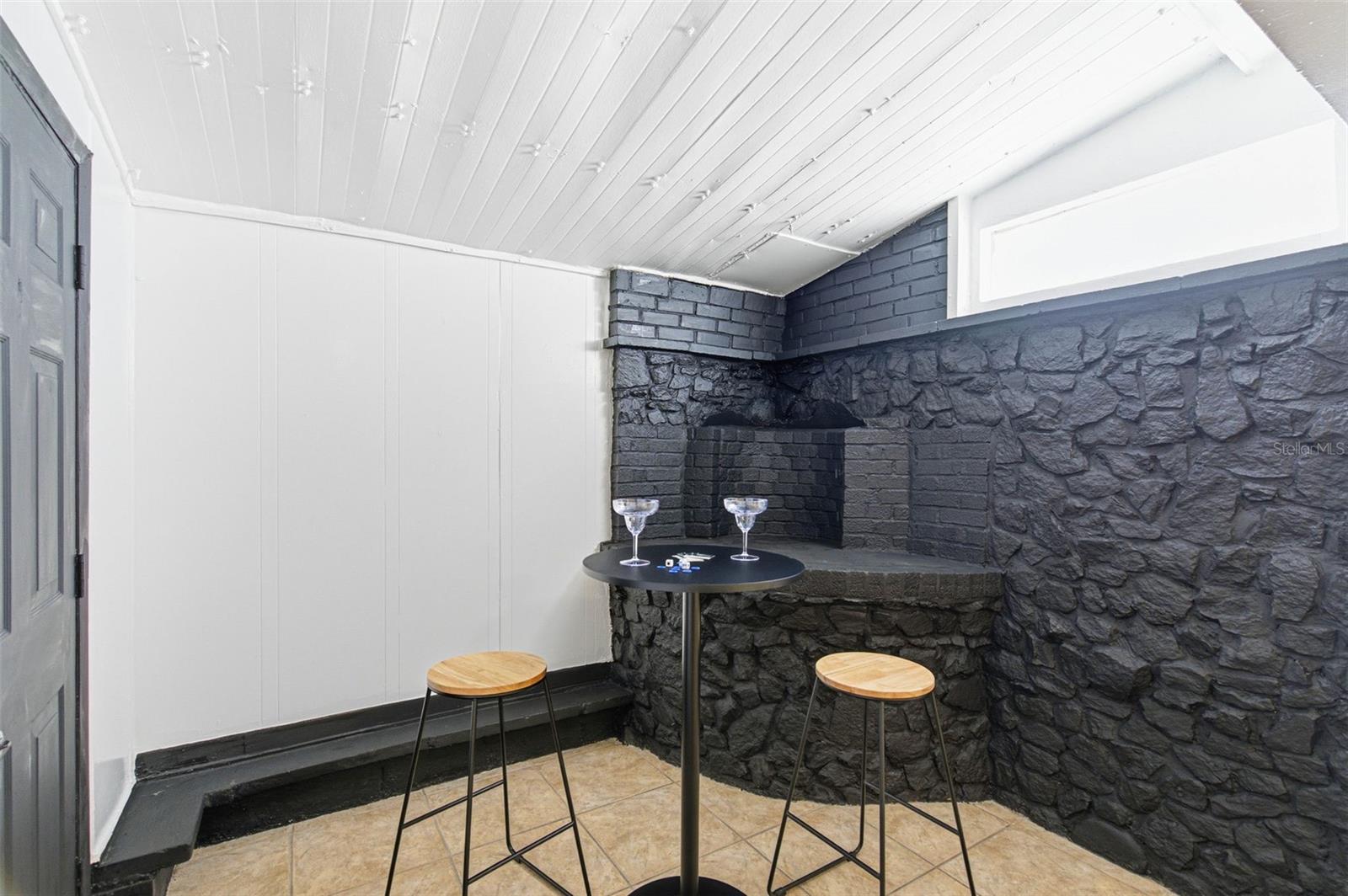 Image 26 of 62 For 5560 94th Avenue N