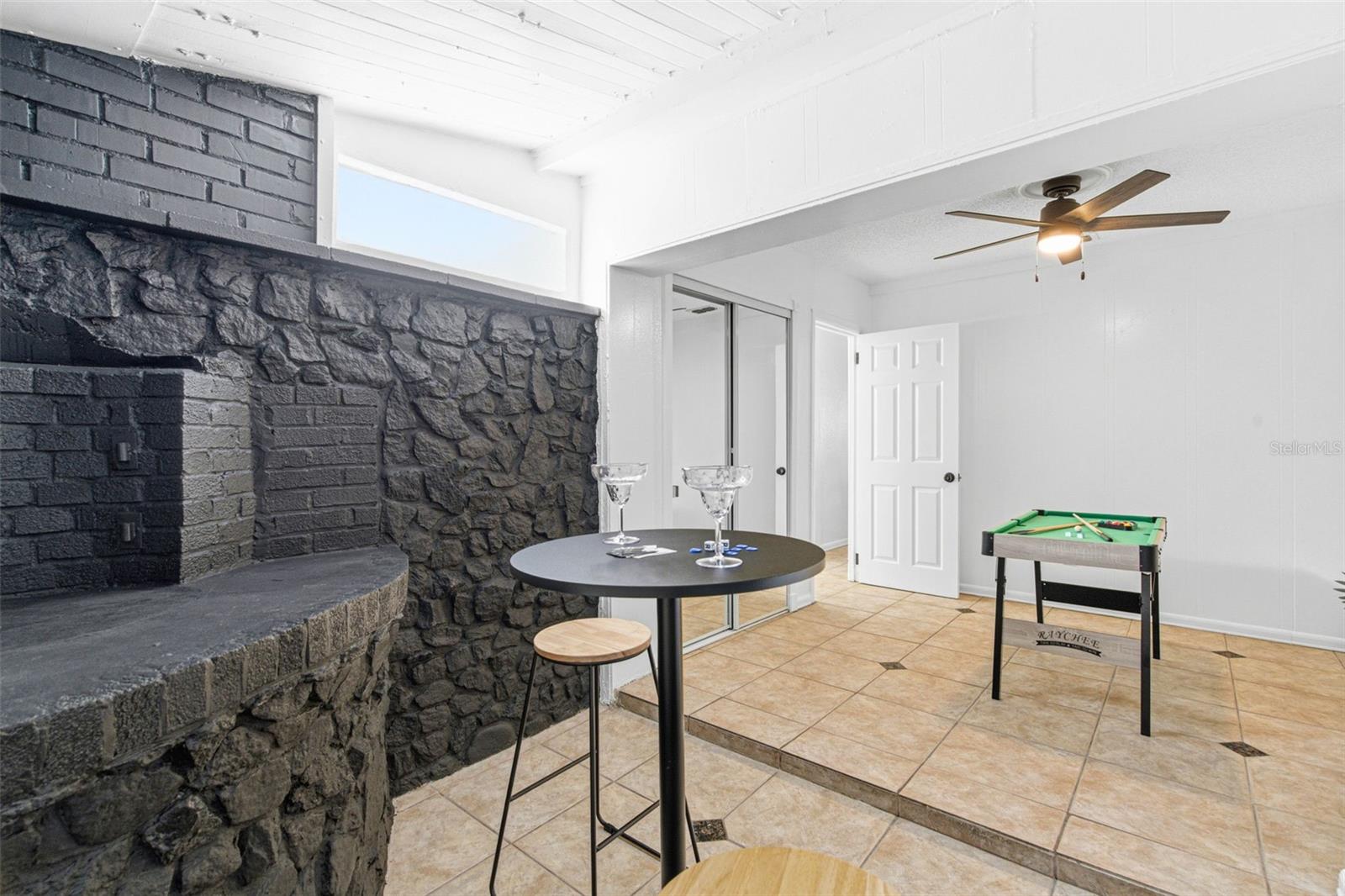 Image 28 of 62 For 5560 94th Avenue N