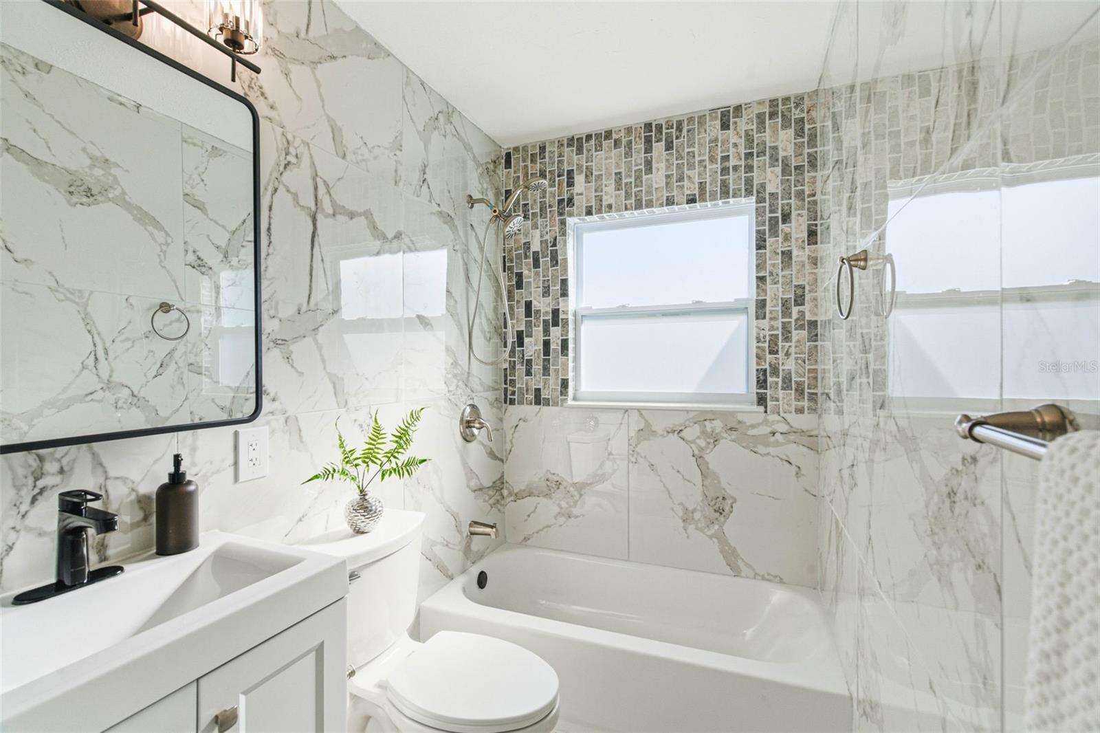 Image 31 of 62 For 5560 94th Avenue N