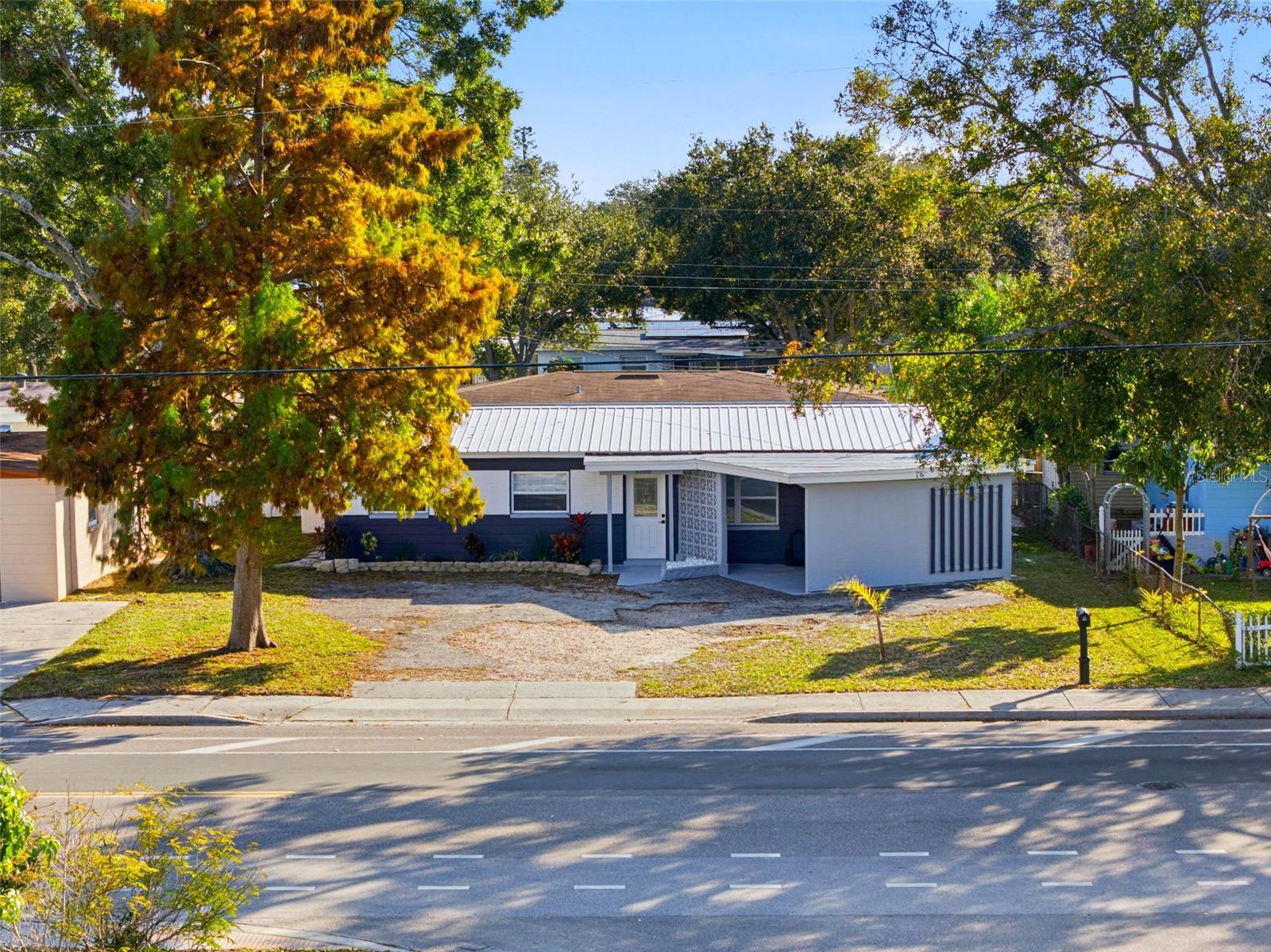 Image 47 of 62 For 5560 94th Avenue N