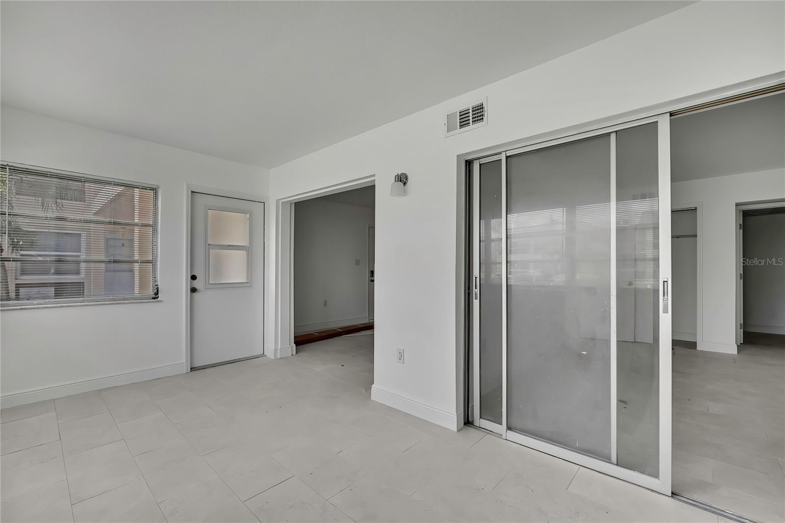 Image 14 of 22 For 5242 Opal Lane 106