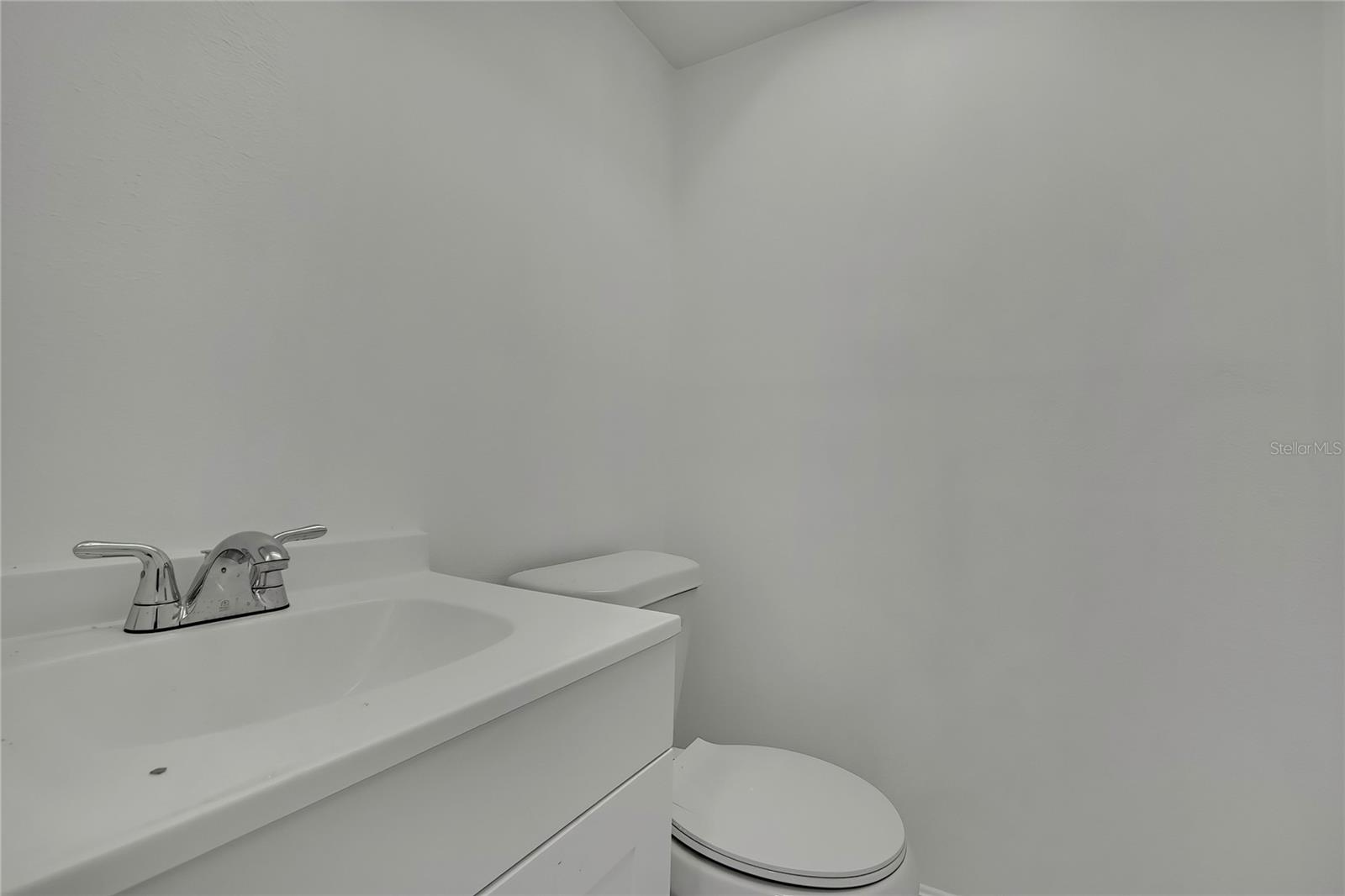 Image 17 of 22 For 5242 Opal Lane 106