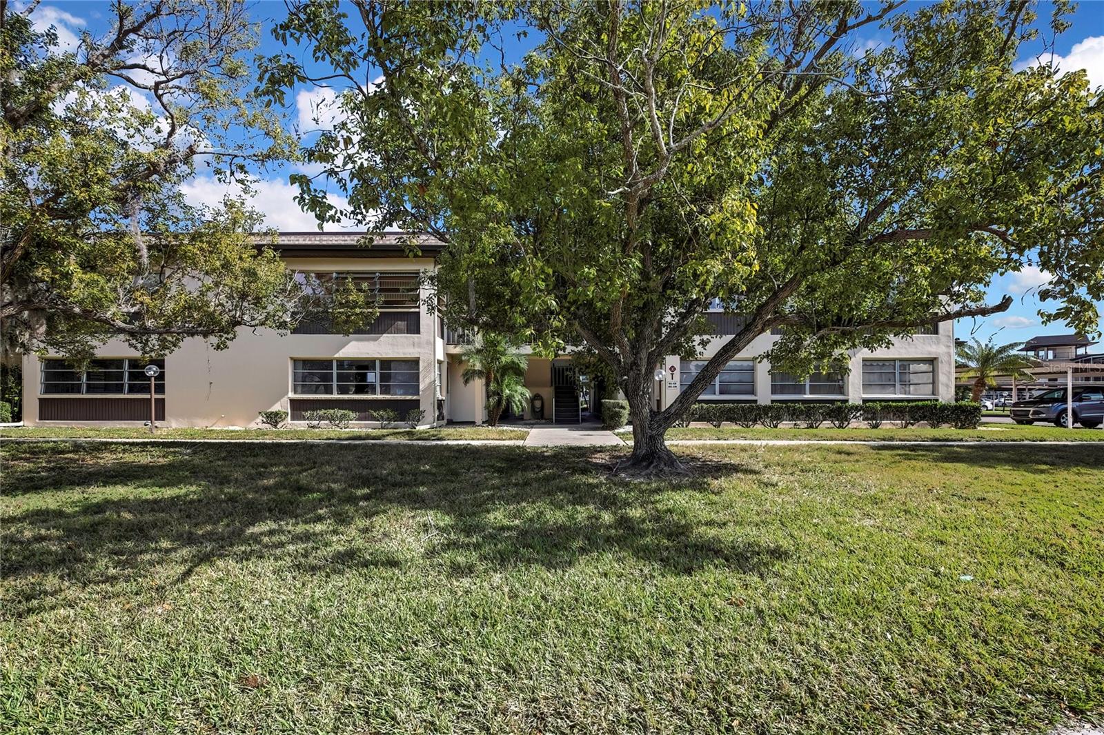 Image 21 of 22 For 5242 Opal Lane 106