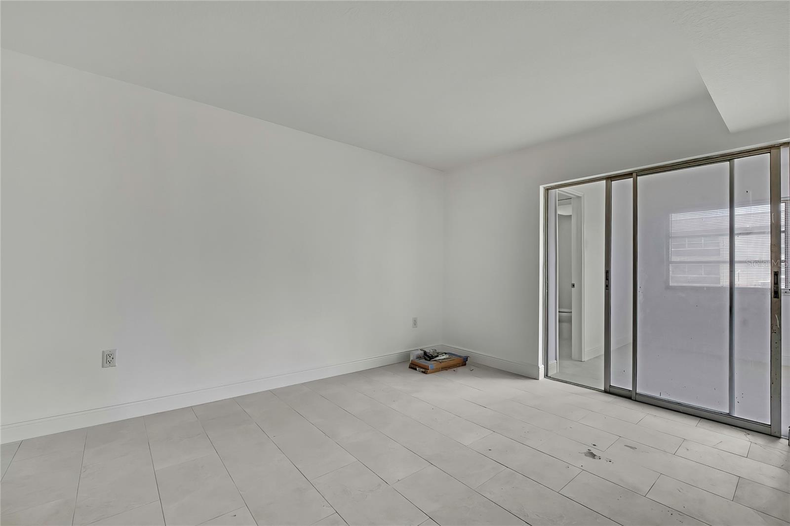 Image 5 of 22 For 5242 Opal Lane 106