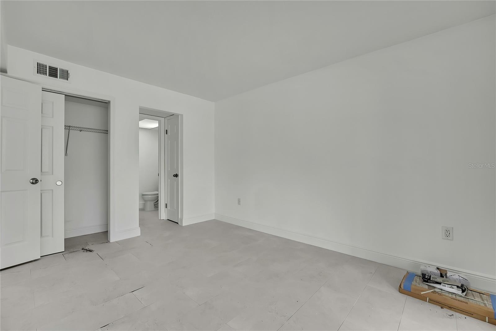 Image 6 of 22 For 5242 Opal Lane 106