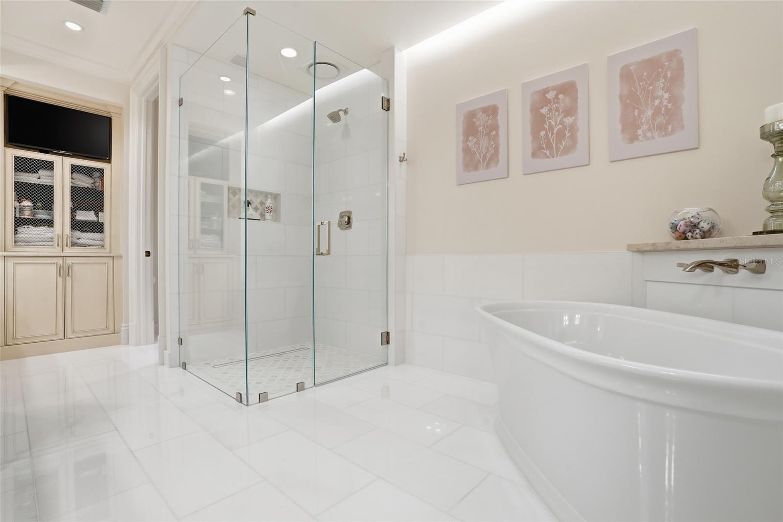 Image 12 of 97 For 12201 Caisson Lane