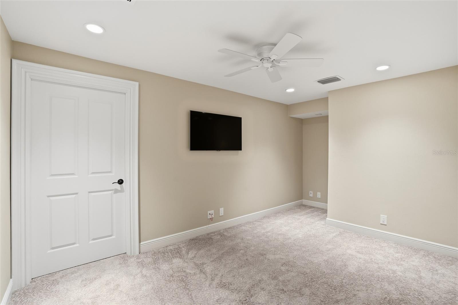 Image 64 of 97 For 12201 Caisson Lane