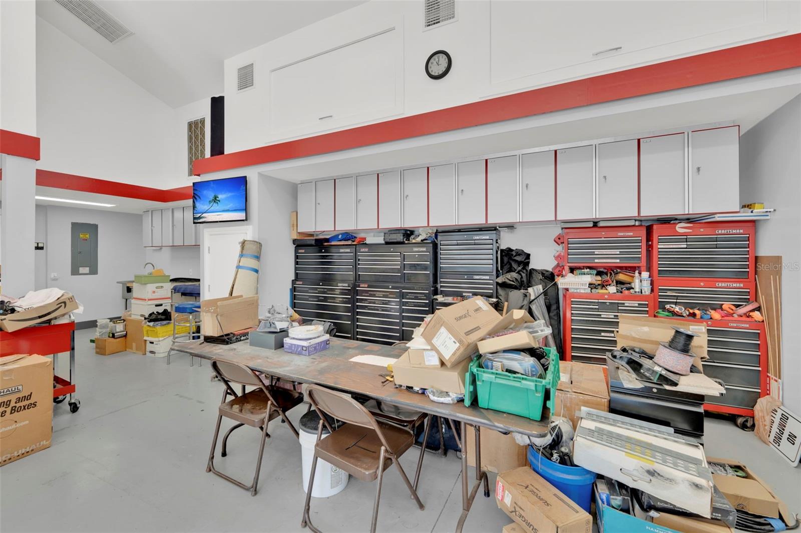 Image 91 of 97 For 12201 Caisson Lane