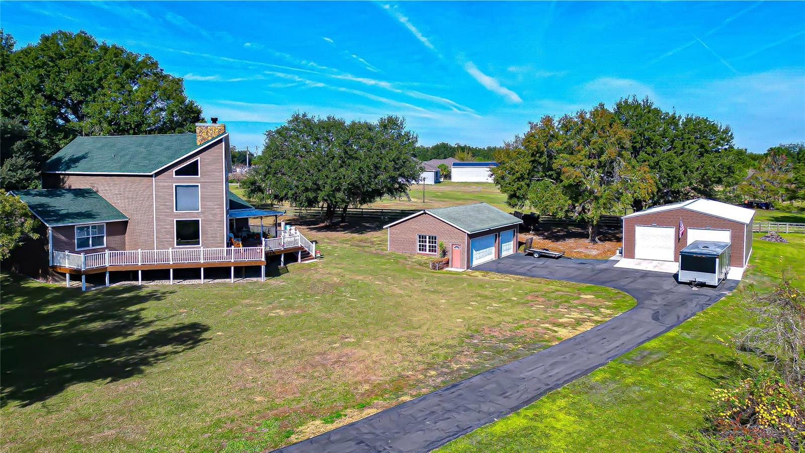 Listing photo id 0 for 3719 Moores Lake Road