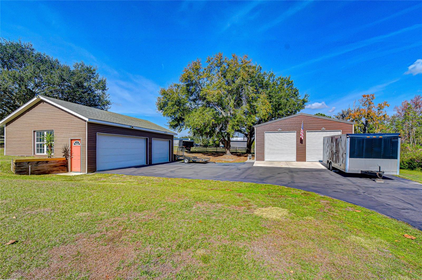 Listing photo id 27 for 3719 Moores Lake Road