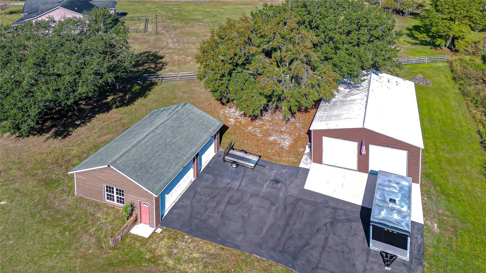 Listing photo id 2 for 3719 Moores Lake Road