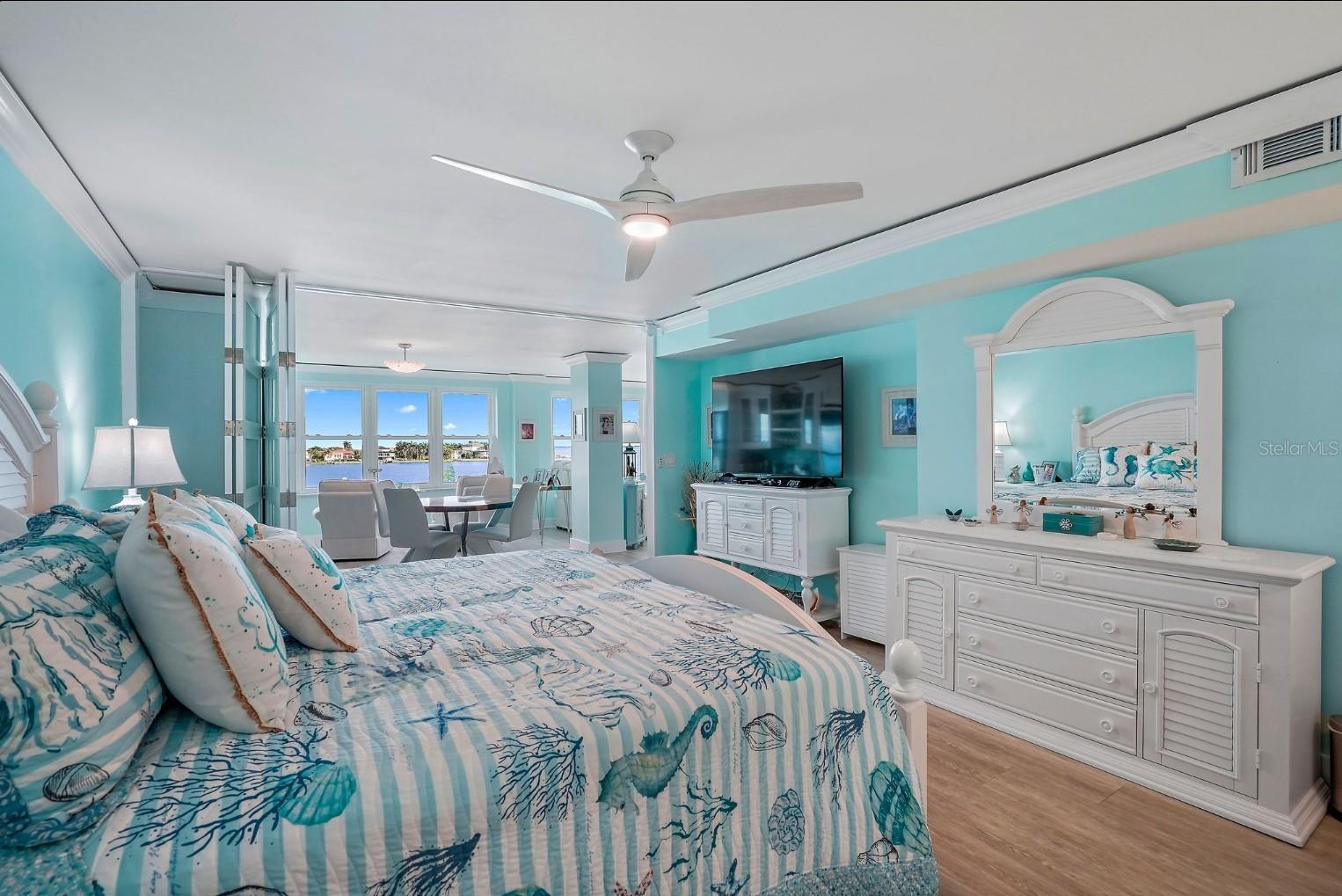 Image 17 of 64 For 5200 Brittany Drive S 407