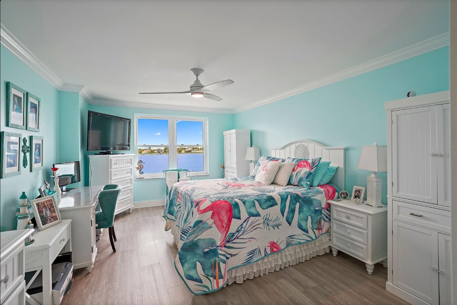 Image 21 of 64 For 5200 Brittany Drive S 407