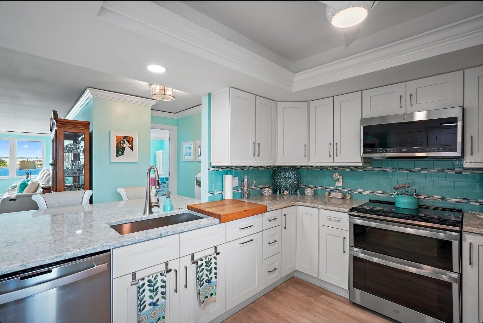 Image 3 of 64 For 5200 Brittany Drive S 407