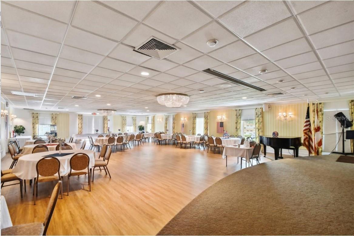 Image 53 of 64 For 5200 Brittany Drive S 407