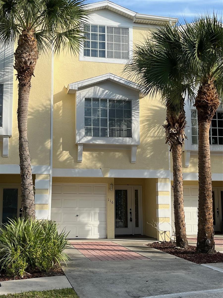 Details for 116 Brent Circle, OLDSMAR, FL 34677