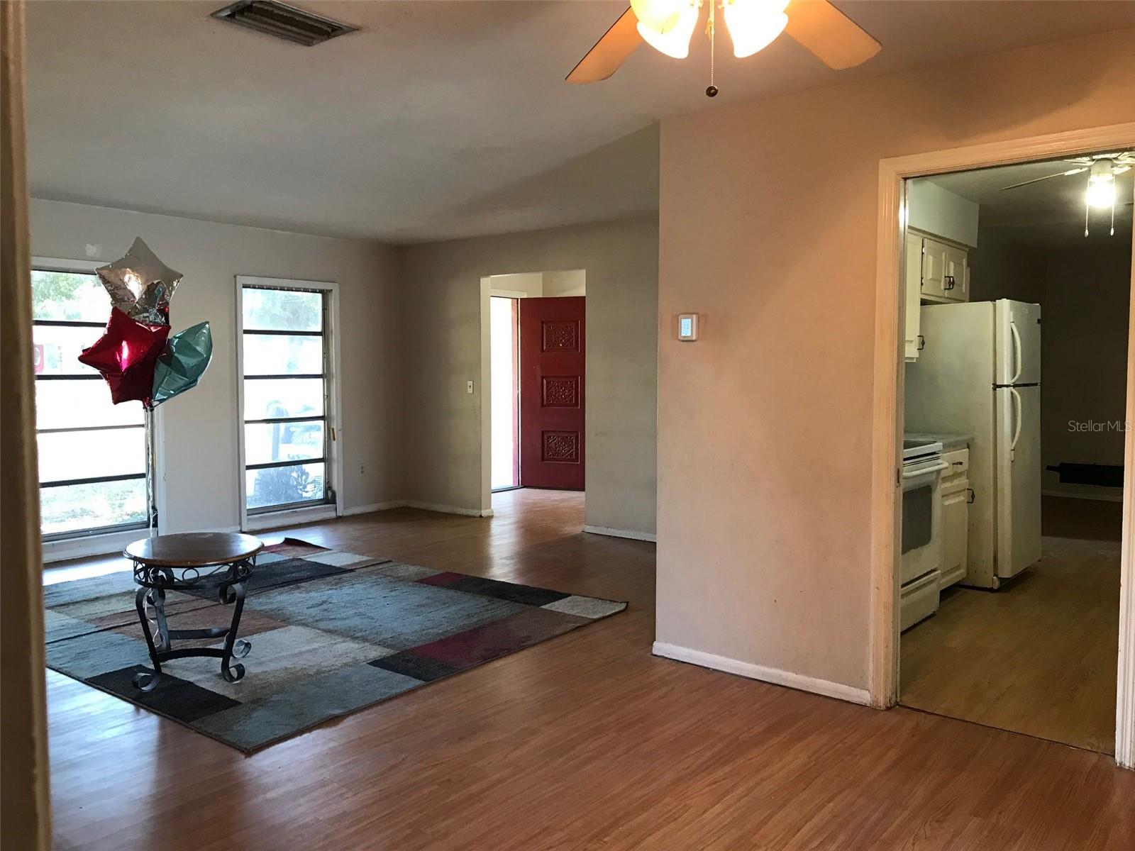 Image 5 of 6 For 1652 Sunset Point Road