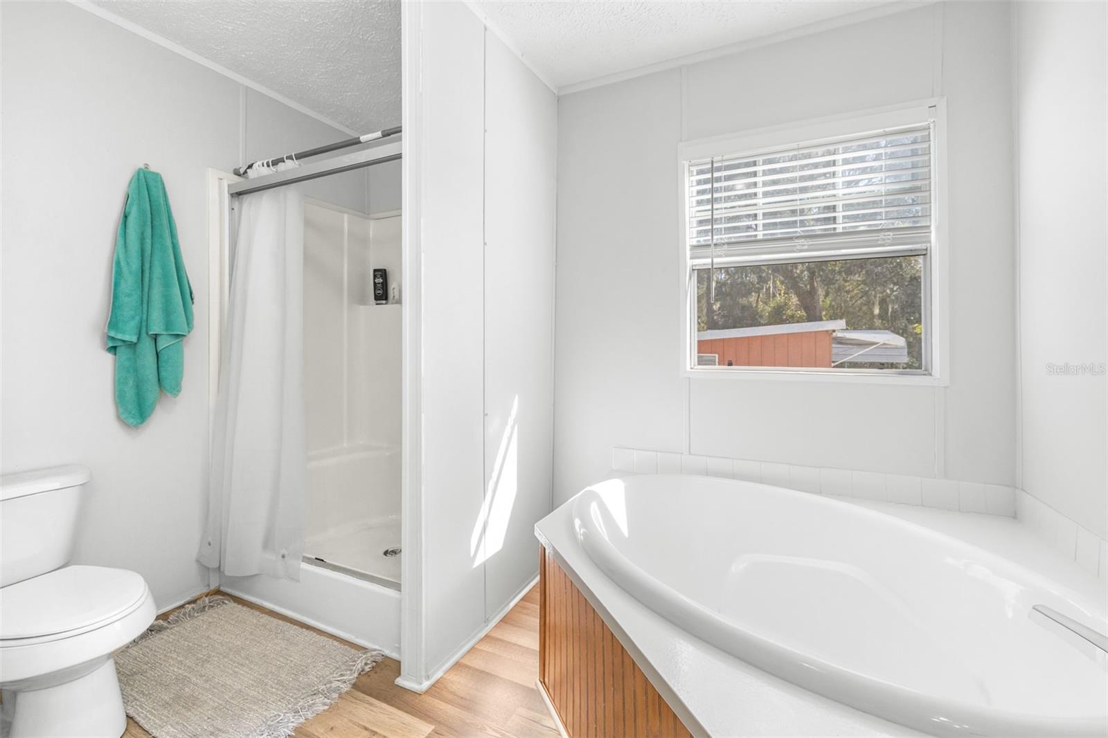 Image 13 of 36 For 9399 35th Court