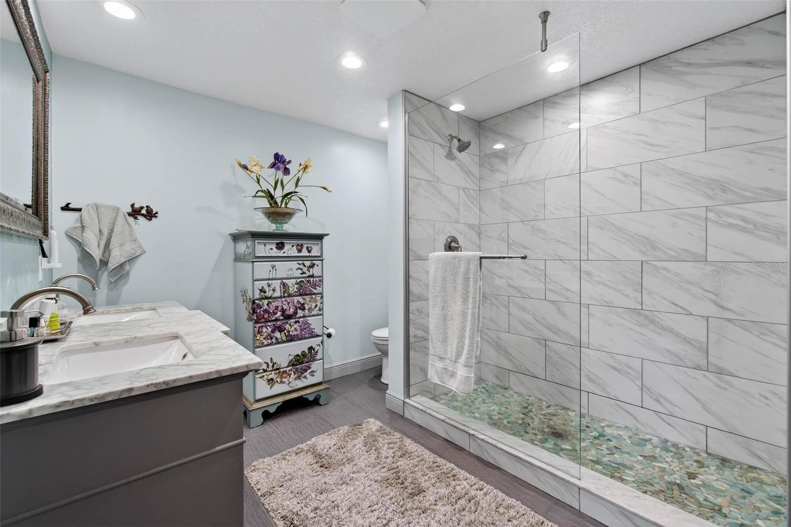 Image 25 of 30 For 2811 Rampart Circle 2811