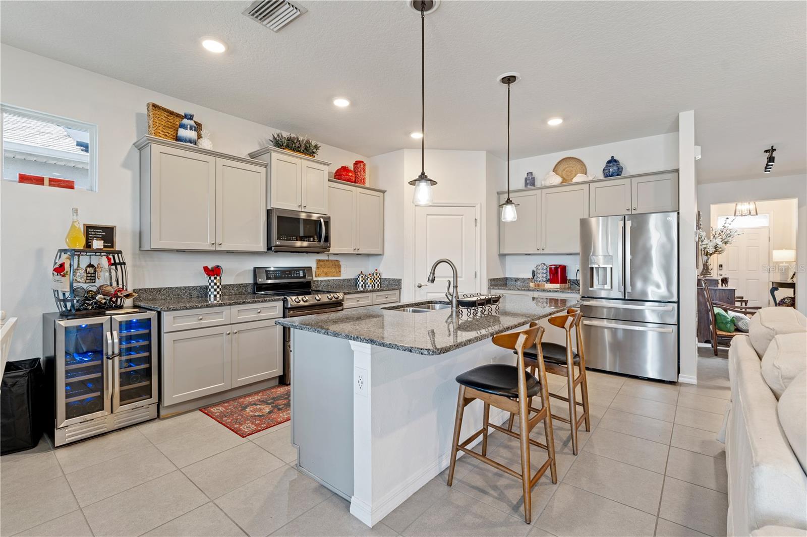 Image 12 of 50 For 1094 Manzanar Place