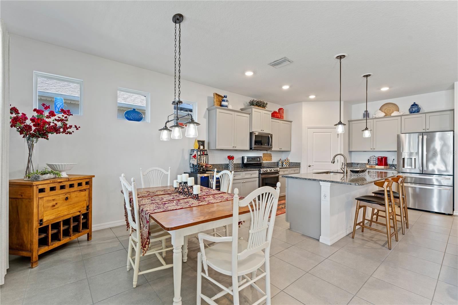 Image 13 of 50 For 1094 Manzanar Place