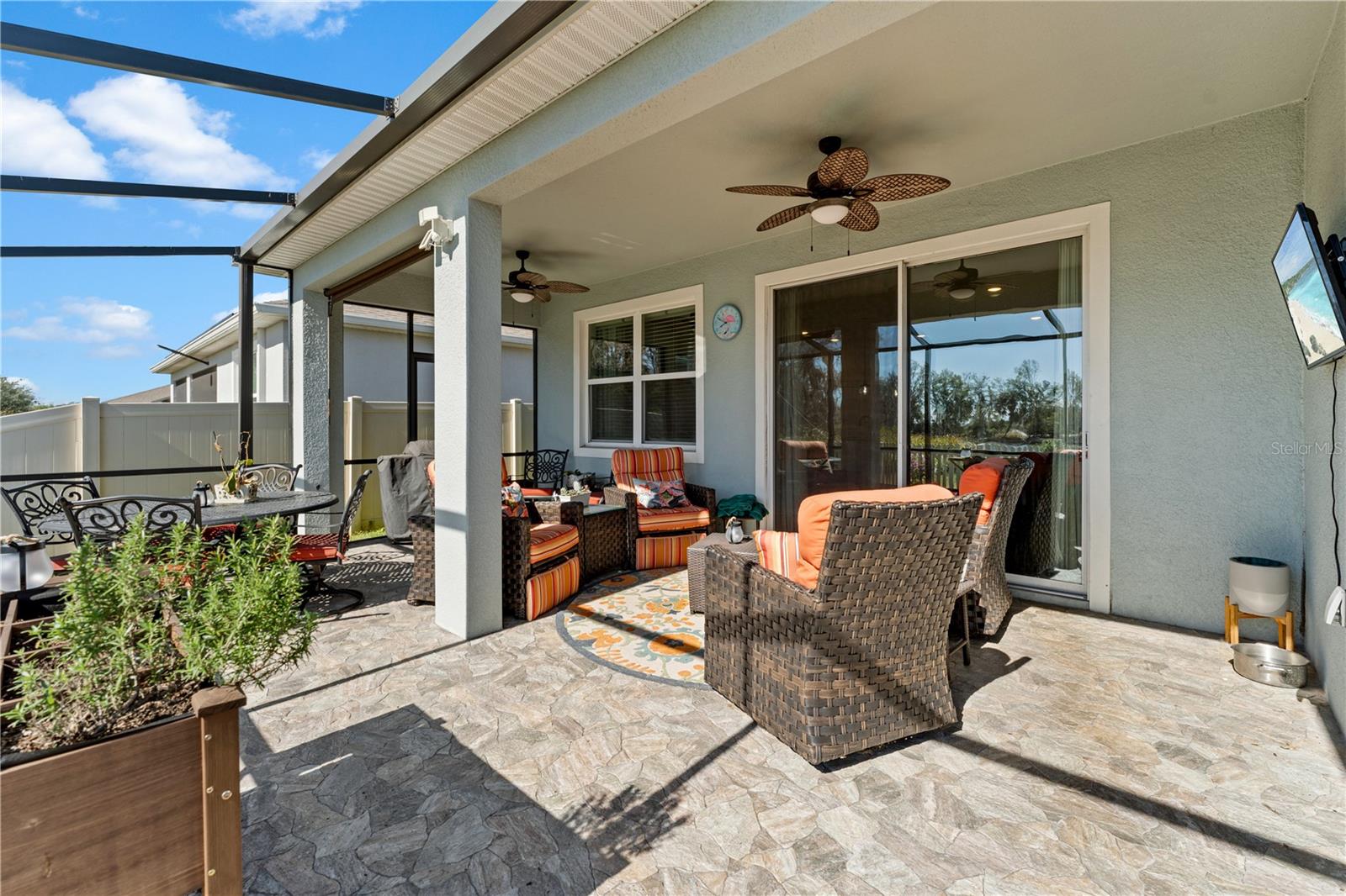 Image 31 of 50 For 1094 Manzanar Place