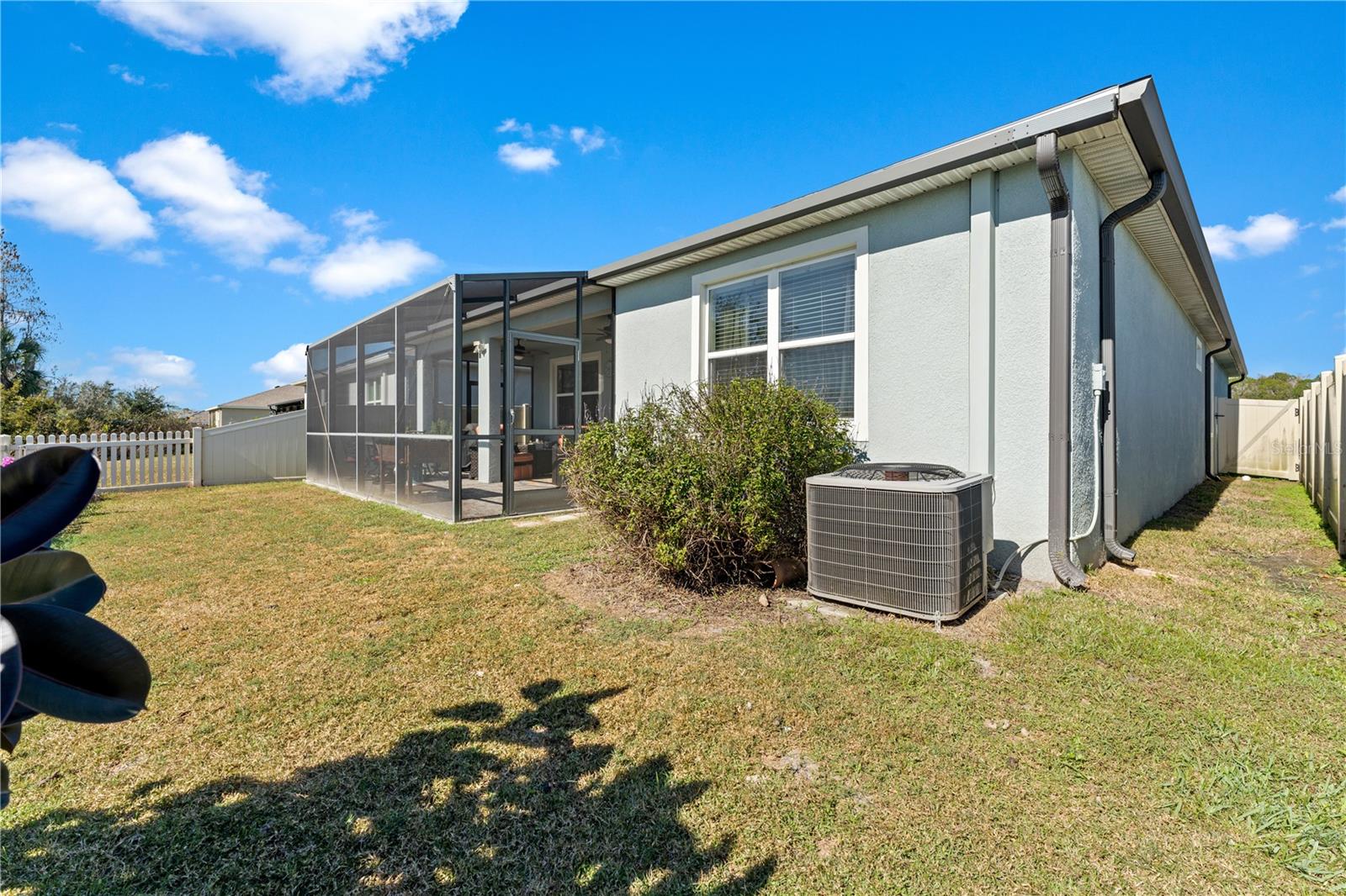 Image 37 of 50 For 1094 Manzanar Place