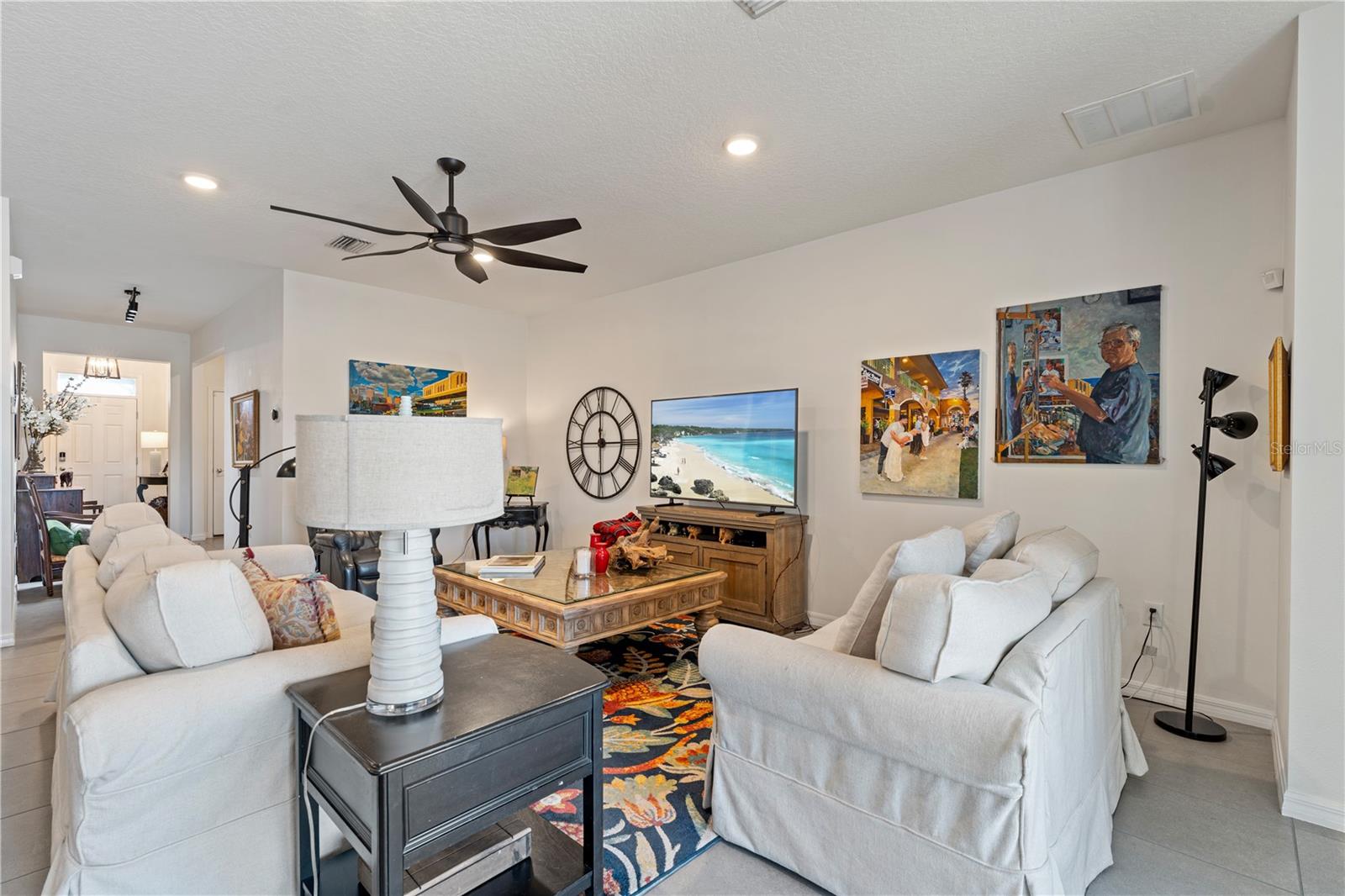 Image 6 of 50 For 1094 Manzanar Place