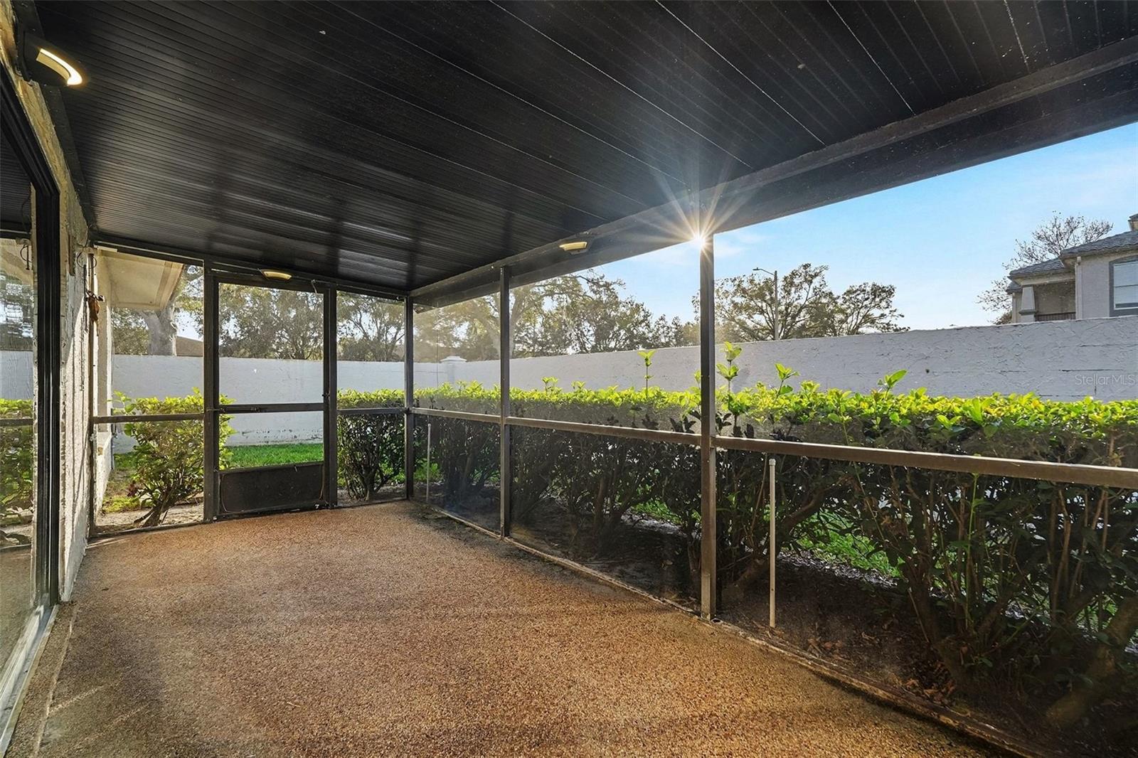 Image 15 of 16 For 18302 Aintree Court