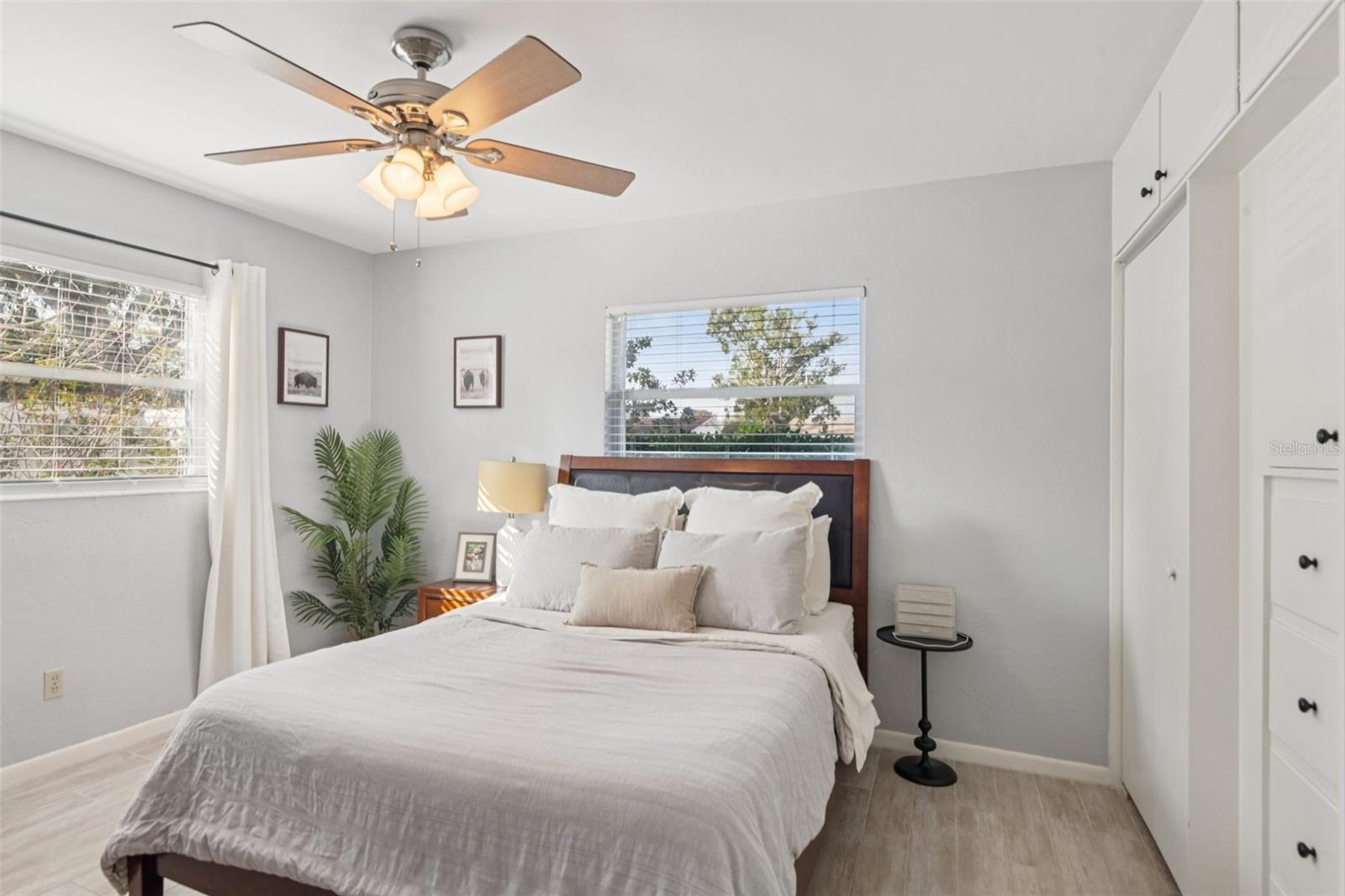 Image 14 of 30 For 1945 59th Street N