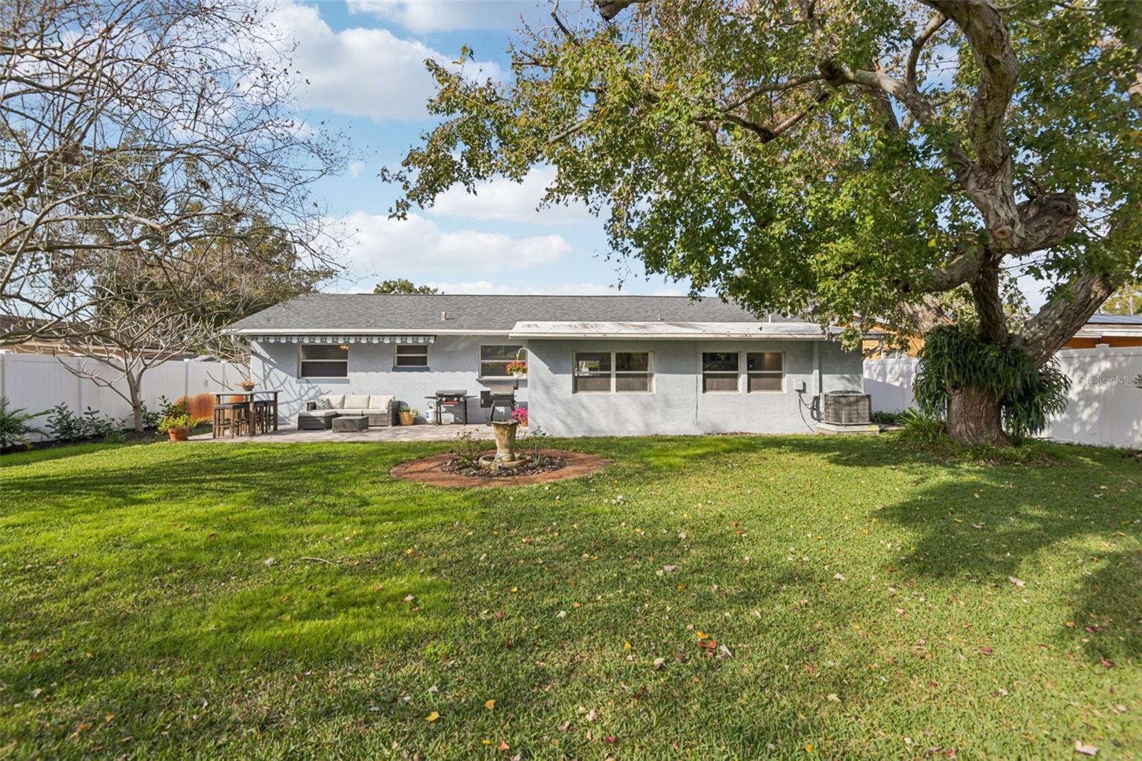 Image 25 of 30 For 1945 59th Street N