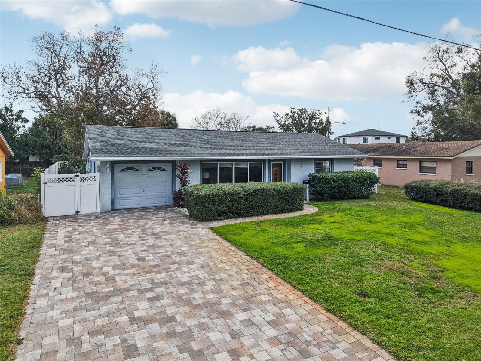 Image 26 of 30 For 1945 59th Street N