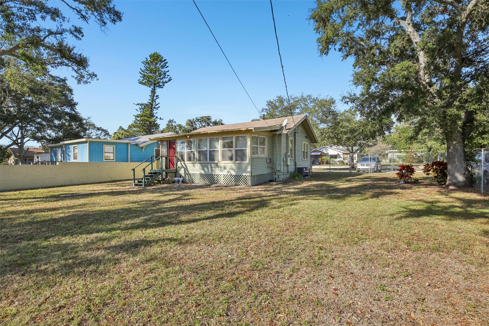 Image 35 of 41 For 2334 25th Avenue S