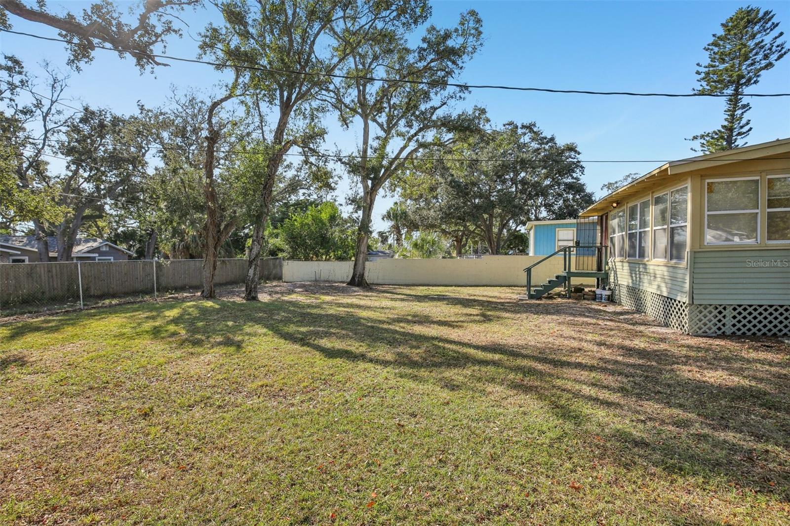 Image 36 of 41 For 2334 25th Avenue S