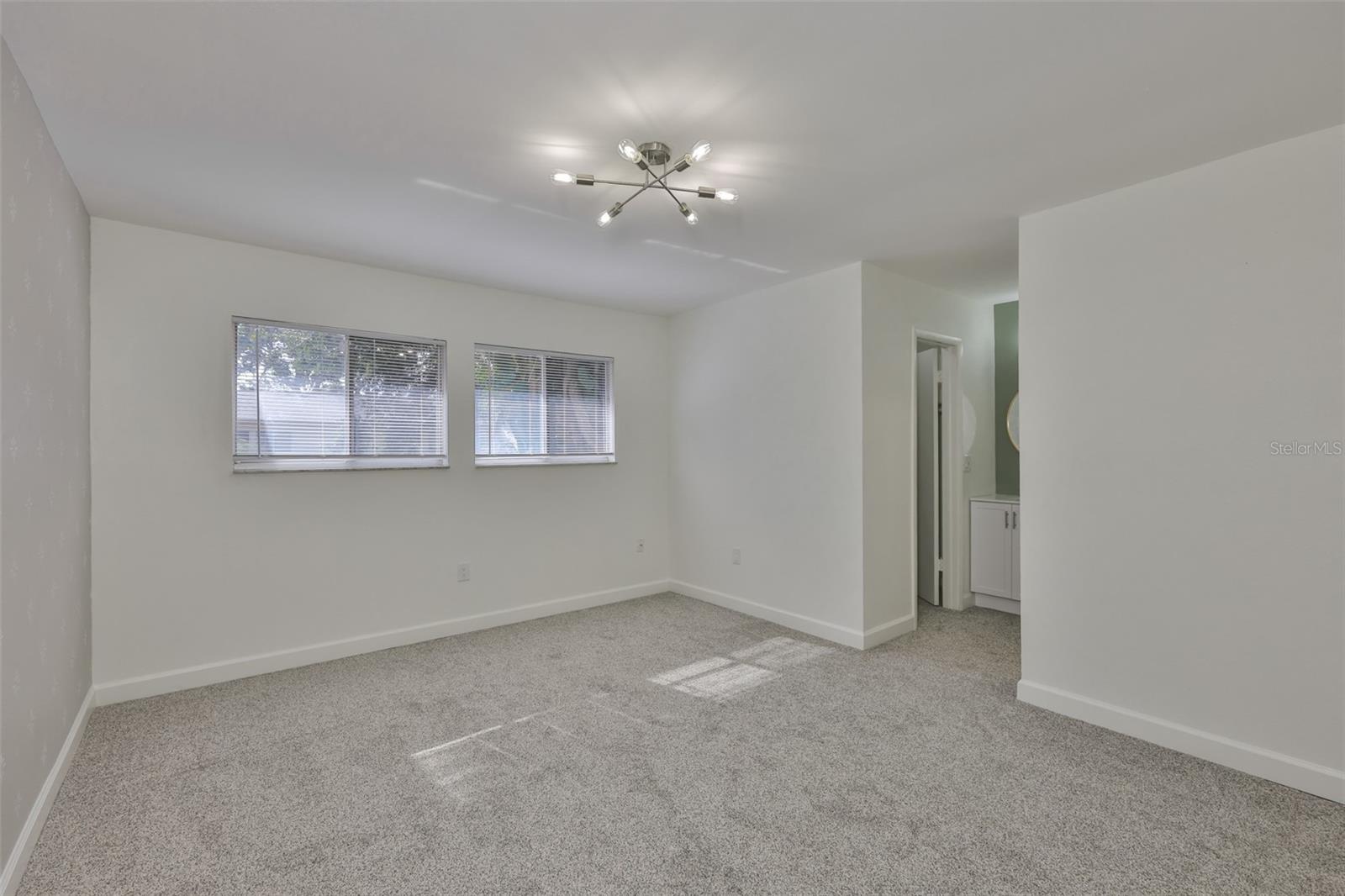 Image 15 of 42 For 1620 58th Avenue S 6